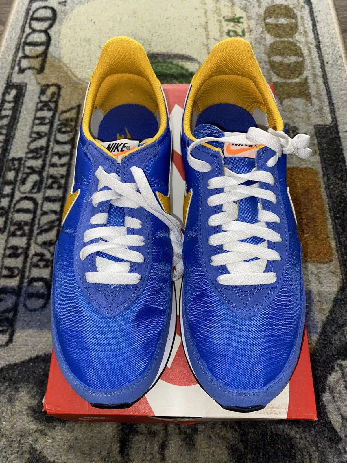 Nike Low Top Sneakers Nike Waffle Trainer 2 Medium Blue University Gold