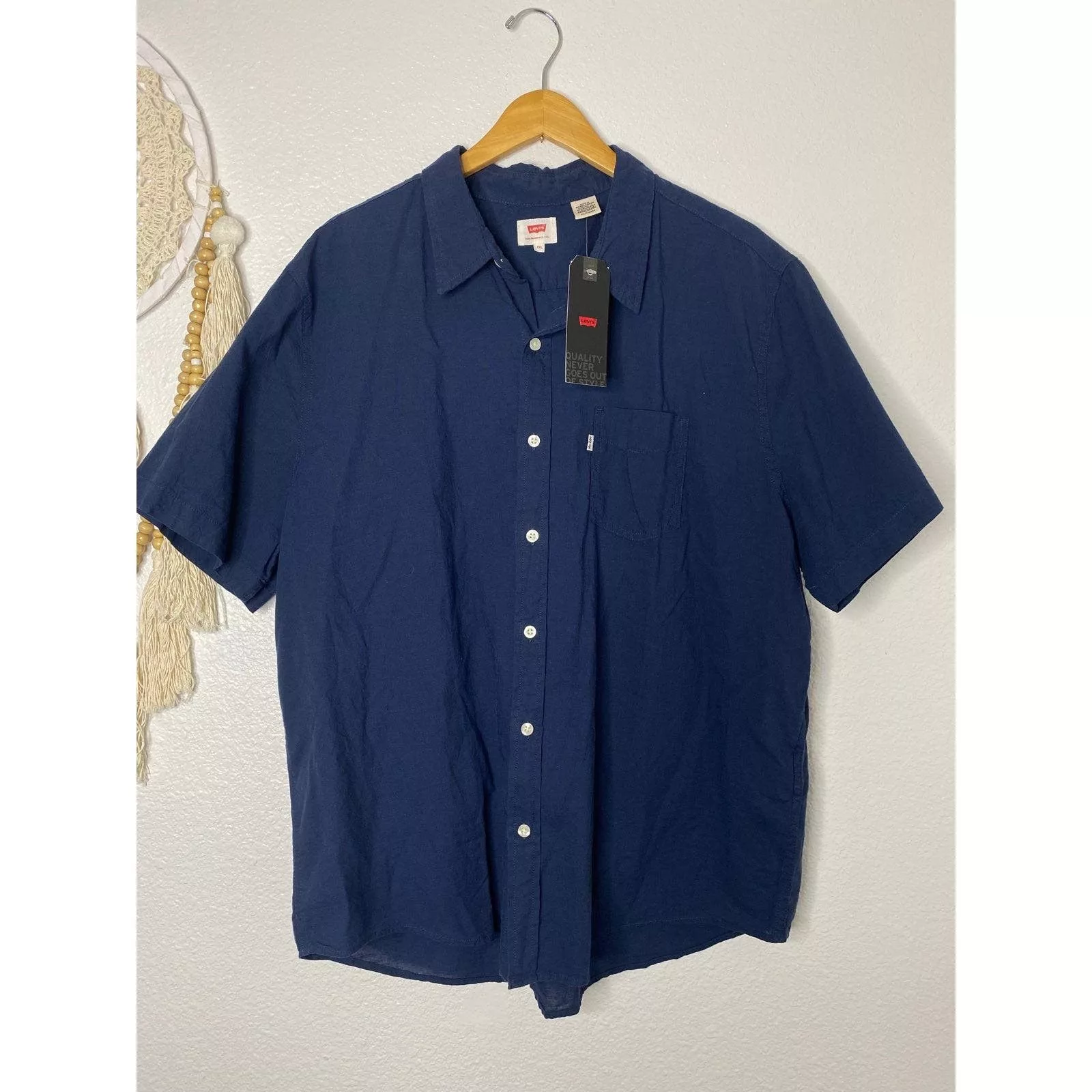 Levi's Shirts Button Ups Levi's Levi’s short sleeve button down Shirt Blue