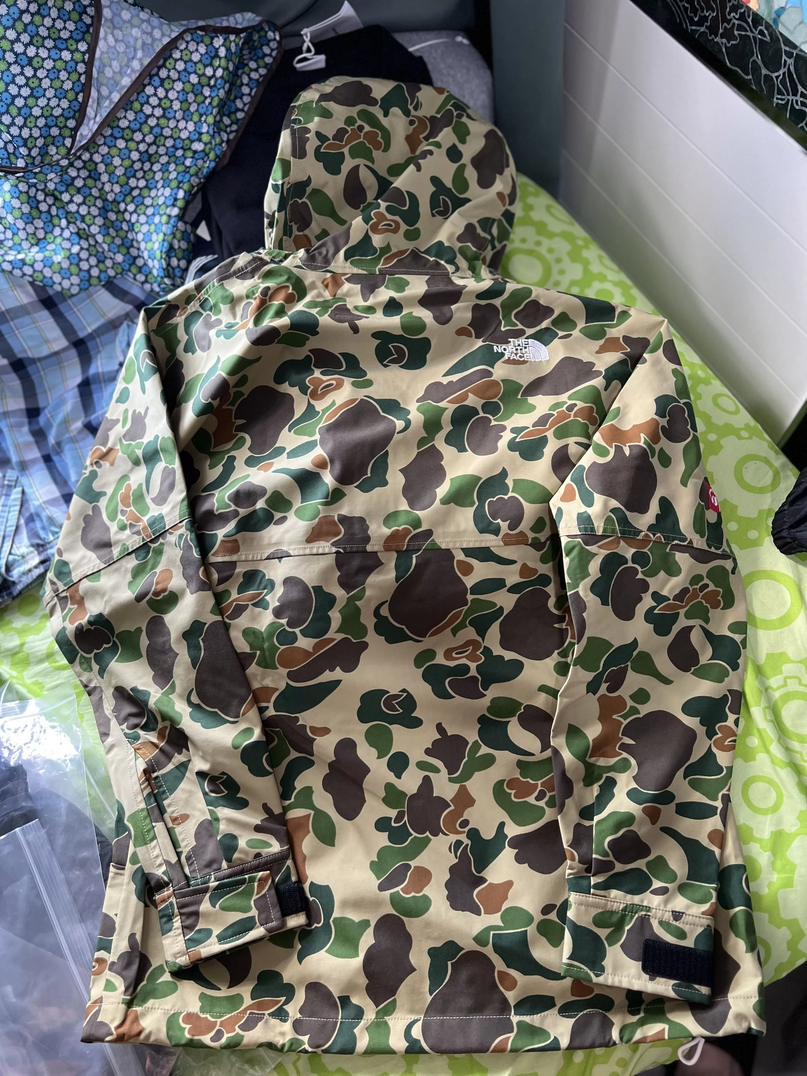 Supreme Light Jackets Supreme × The North Face Supreme the north face jacket Multi