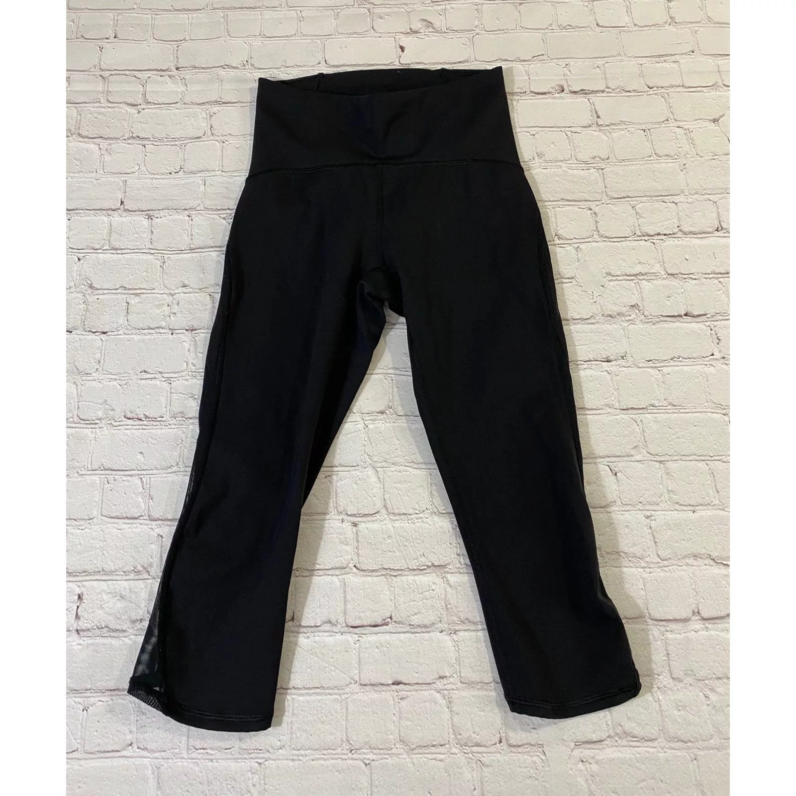 Black lululemon leggings size 4