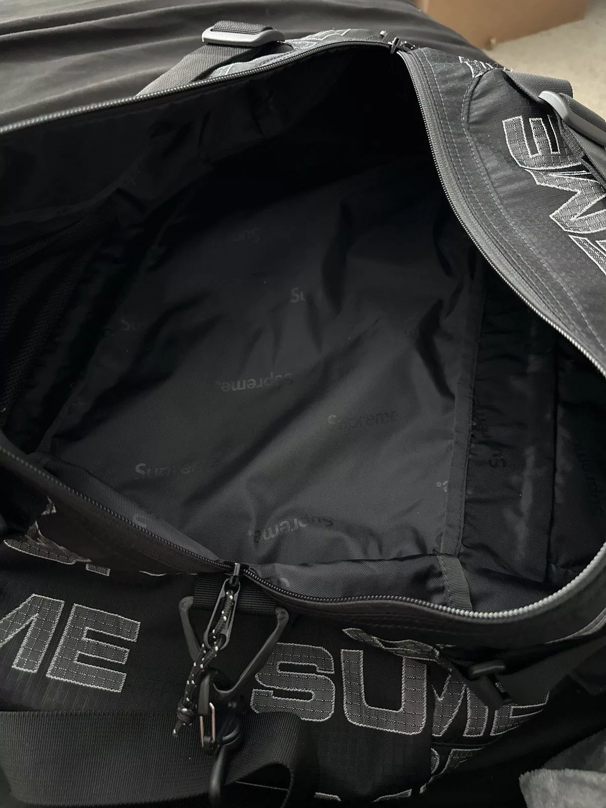 Supreme Supreme Supreme SS22 Duffle Bag Black