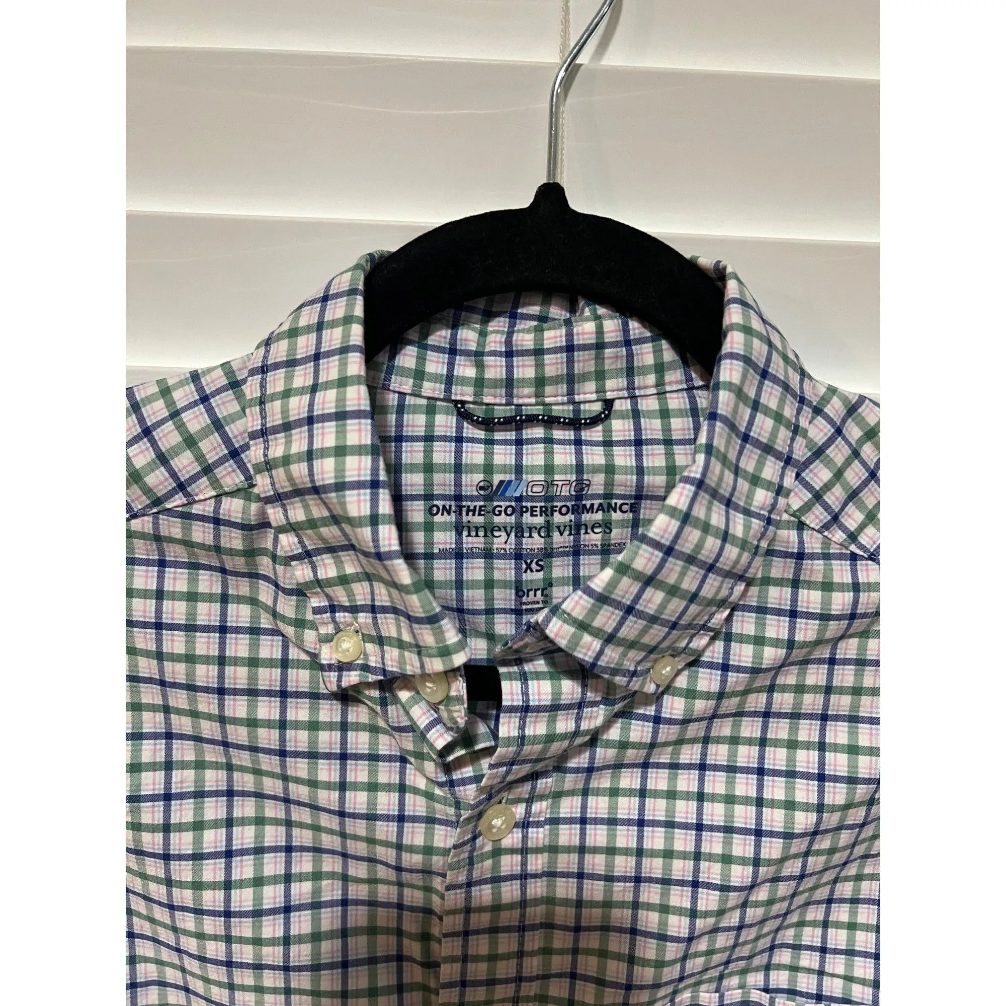 Vineyard Vines Shirts Button Ups Vineyard Vines OTG Performance Style Button Up Shirt - Size White