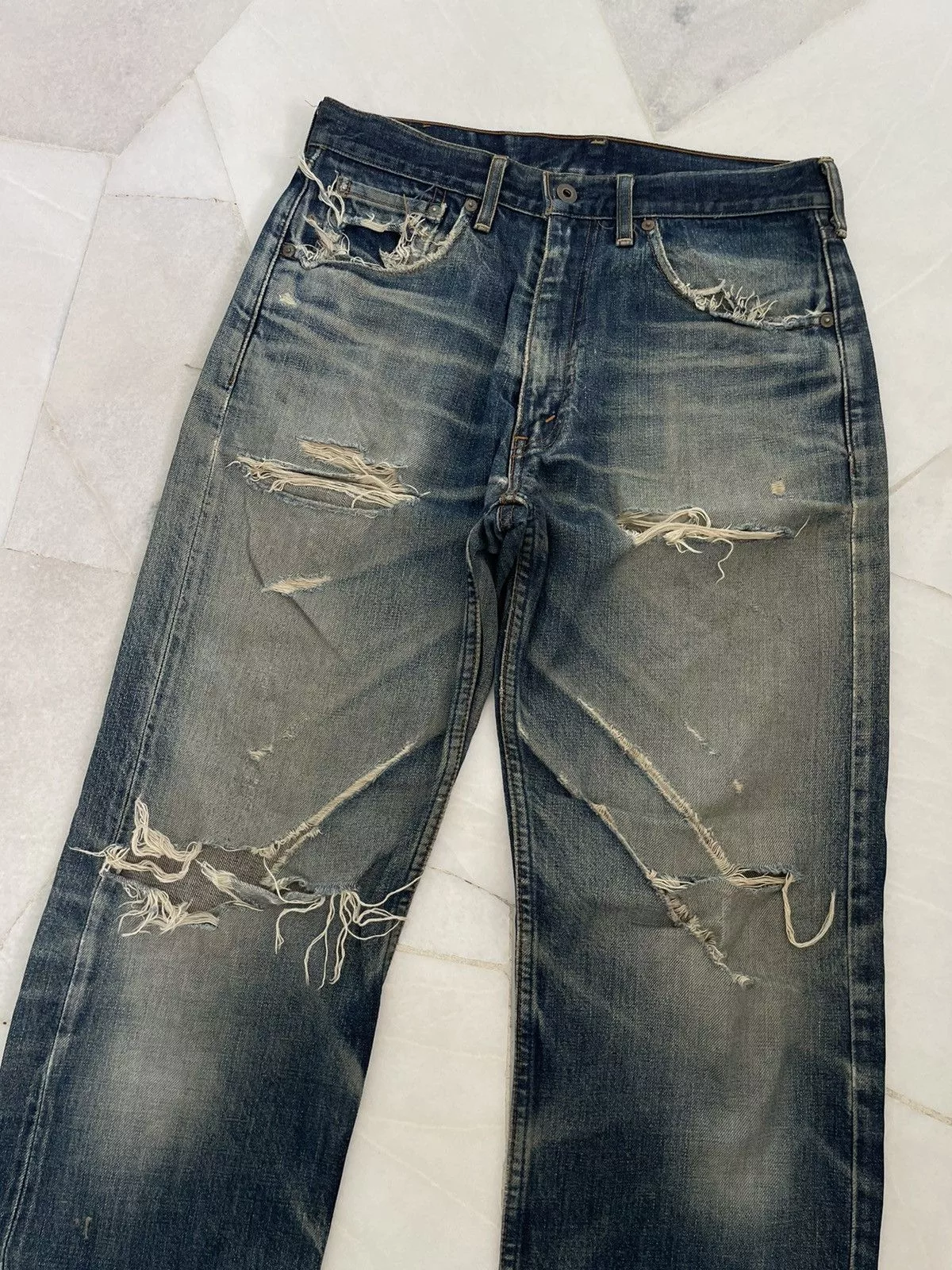 Levi's Denim Levi's × Vintage VINTAGE 90s LEVIS THRASHED & DISTRESSED JEANS Blue Streetwear