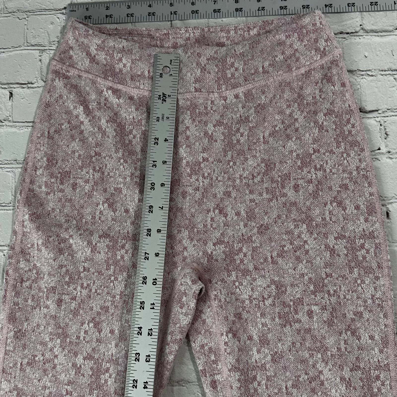 Gymshark Leggings Size Small Pink