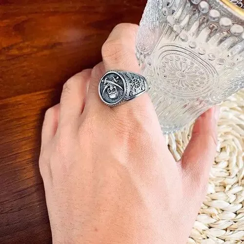 Vintage Jewelry Watches Vintage Retro Punk Style Double Knife Pirate Skull Ring Silver Streetwear