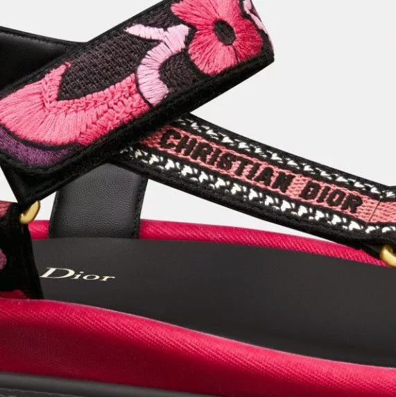 Dior Sandals Dior o1w1db10724 D-Wave Sandals in Multicolor Red