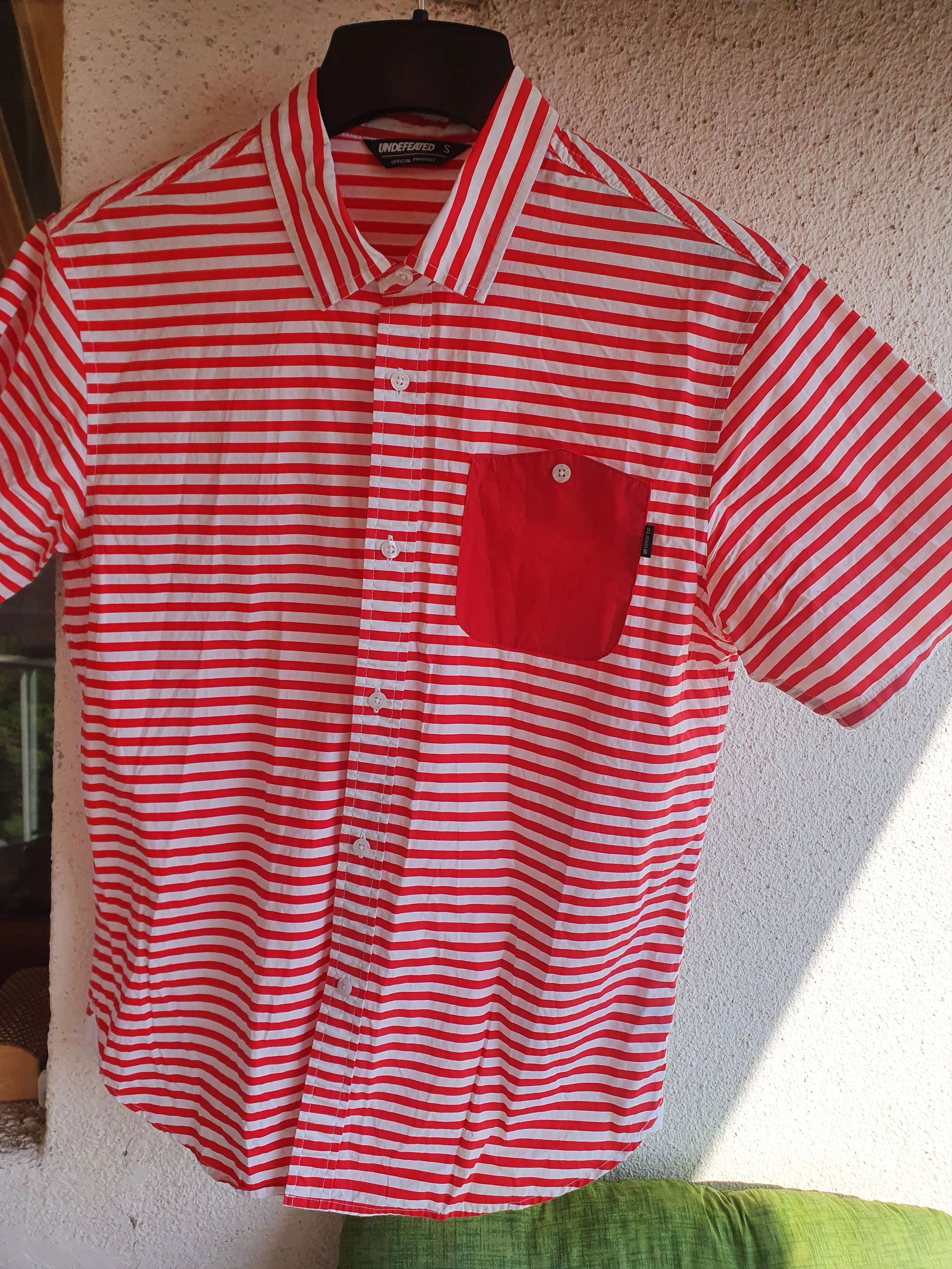 Undefeated Shirts Button Ups Undefeated Red/White striped short sleeve button up shirt,S Streetwear