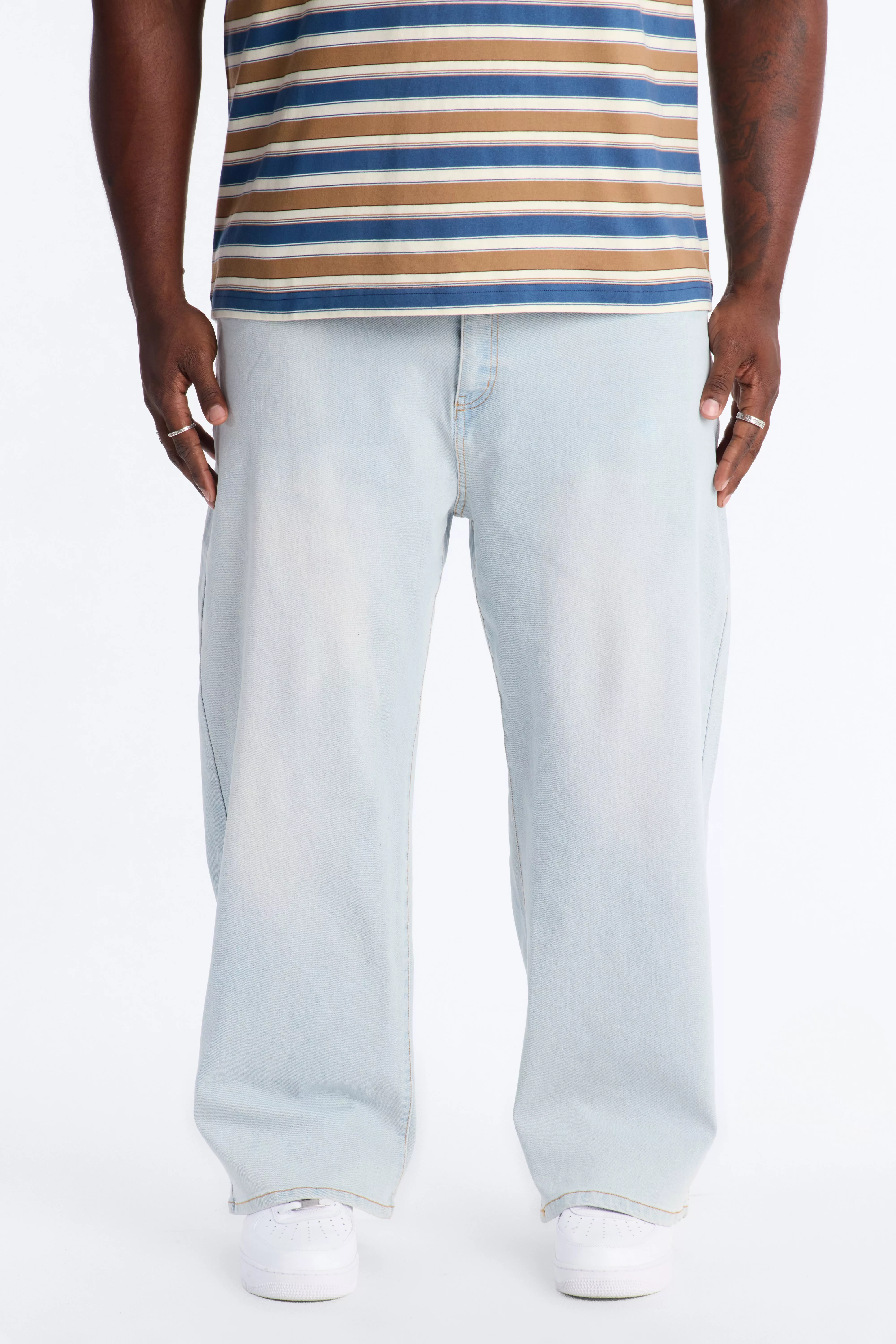 Baggy Cornell Jean - Light Wash
