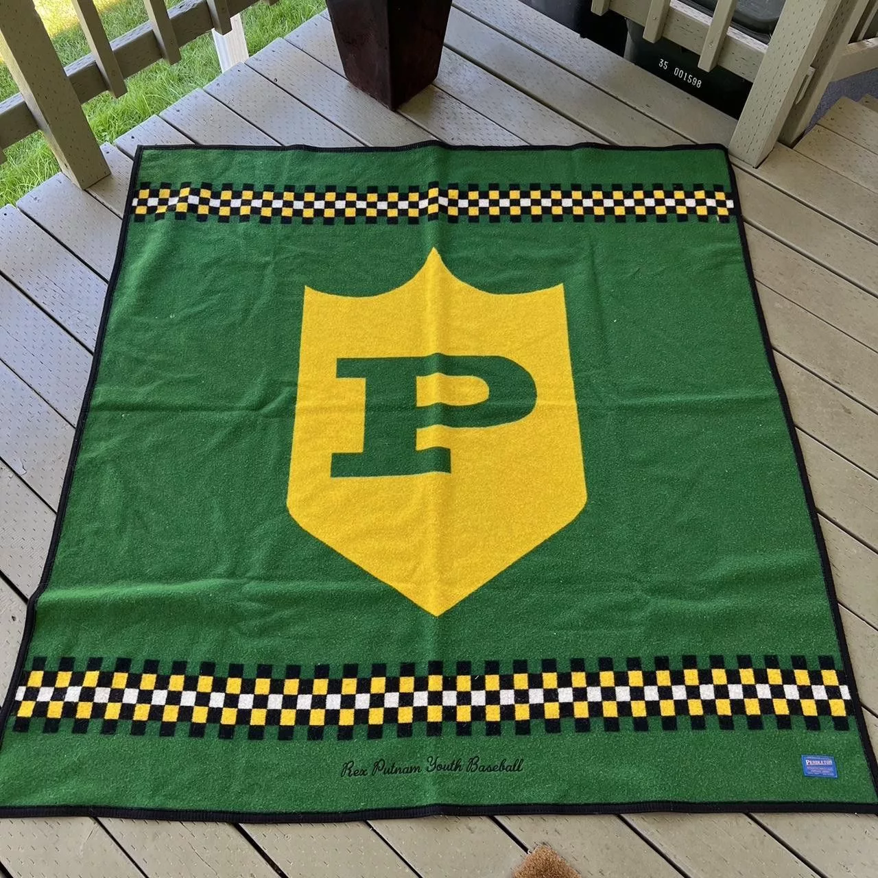 Pendleton Miscellaneous pendleton blanket Green