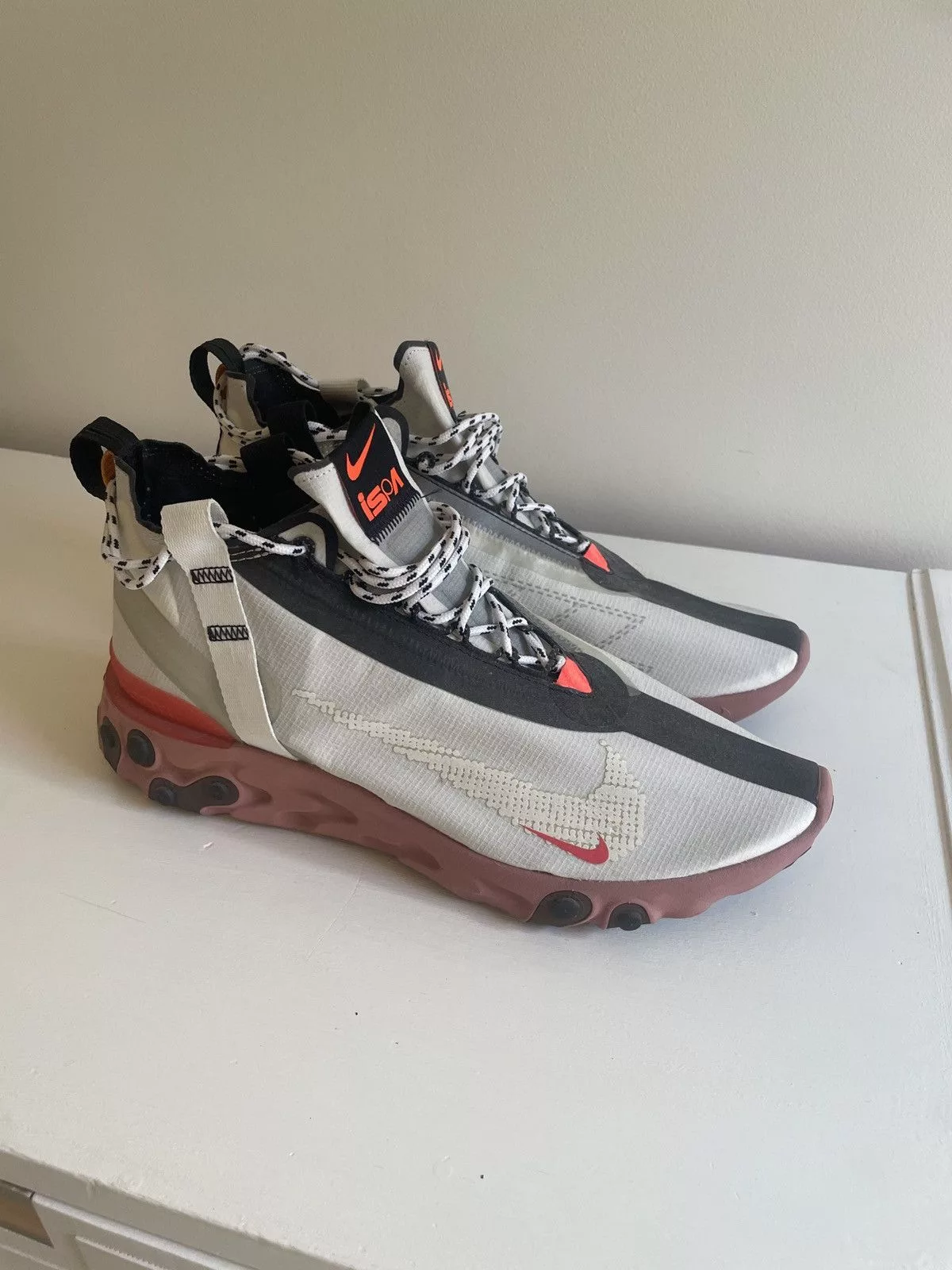 Nike Low Top Sneakers Nike ISPA React Runner mid WR White