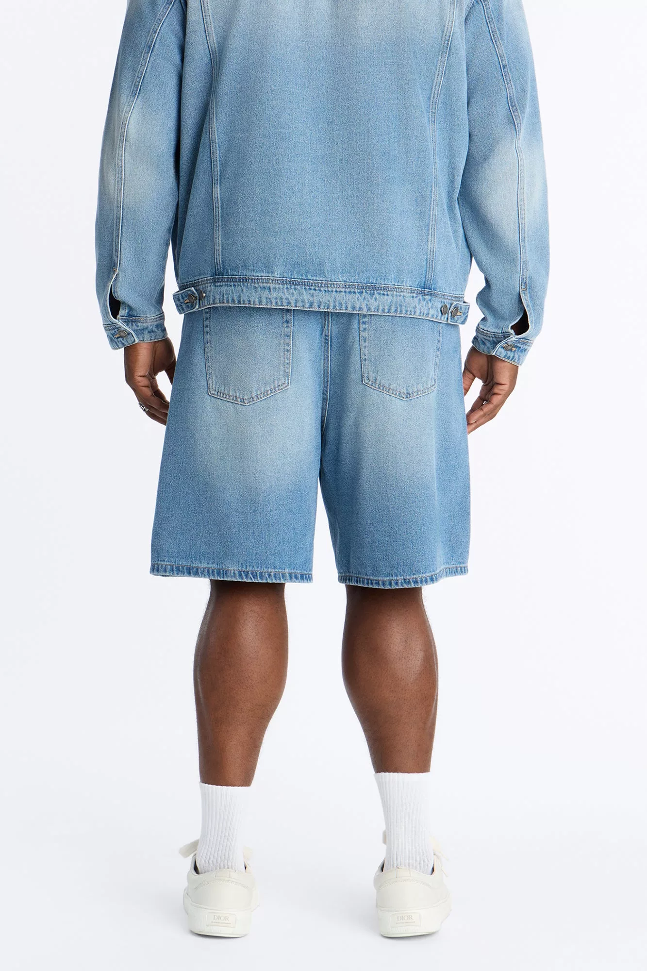 Essential Relaxed Denim Short - Medium Blue Wash