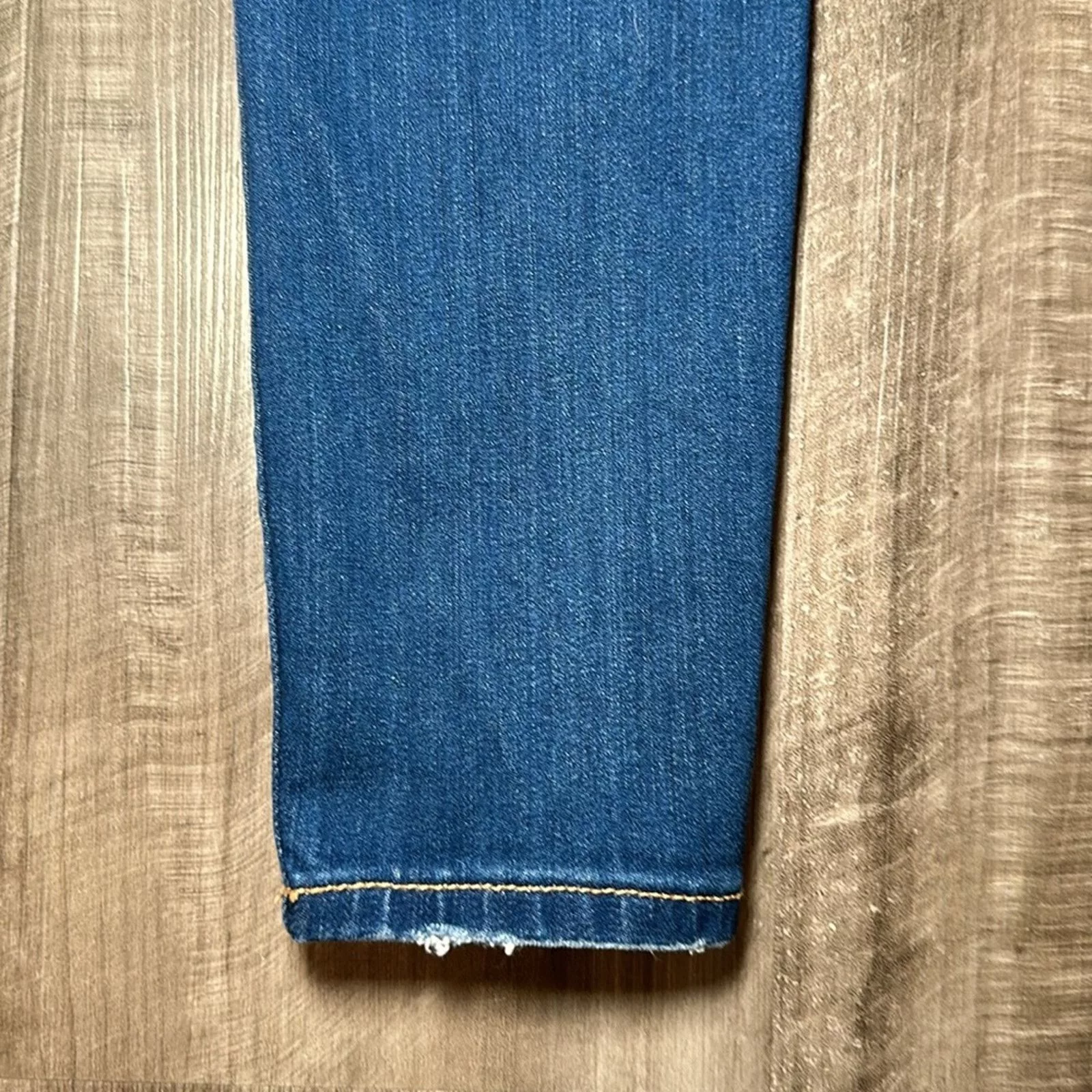 American Eagle Outfitters Jeans American Eagle Outfitters American Eagle Super Stretch X Jegging Jeans - 2 Blue