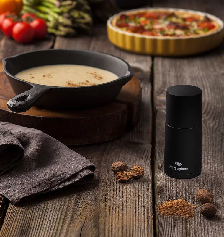 Spice Mill Black