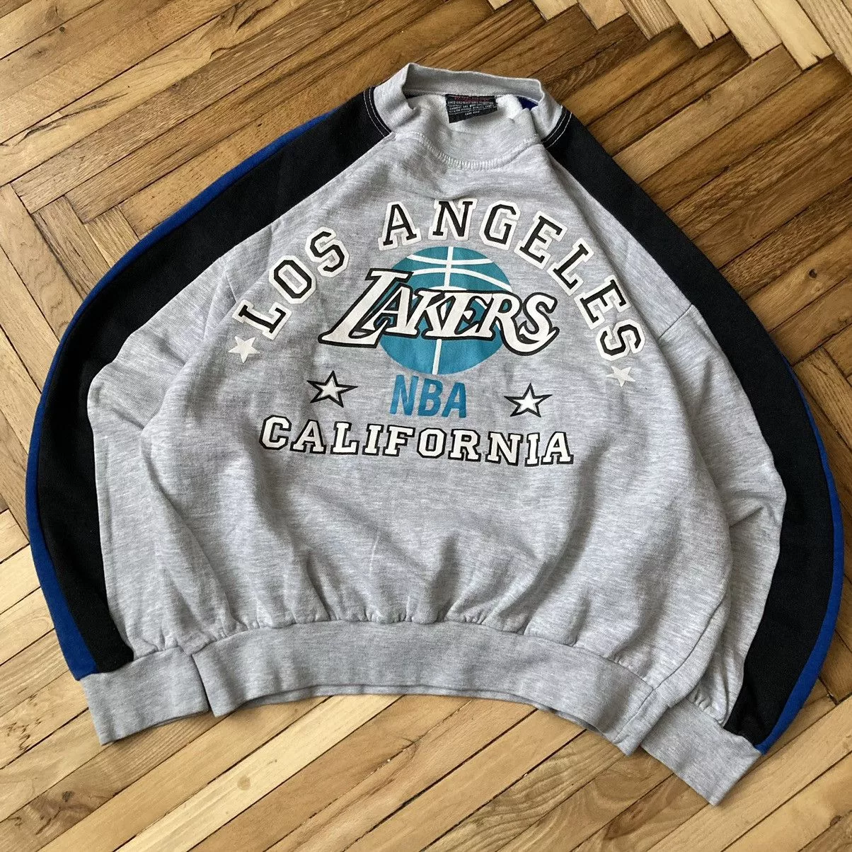 NBA Sweatshirts Hoodies NBA × Vintage Vintage 80’s Boxy Sweatshirt NBA Los Angeles Lakers Brown