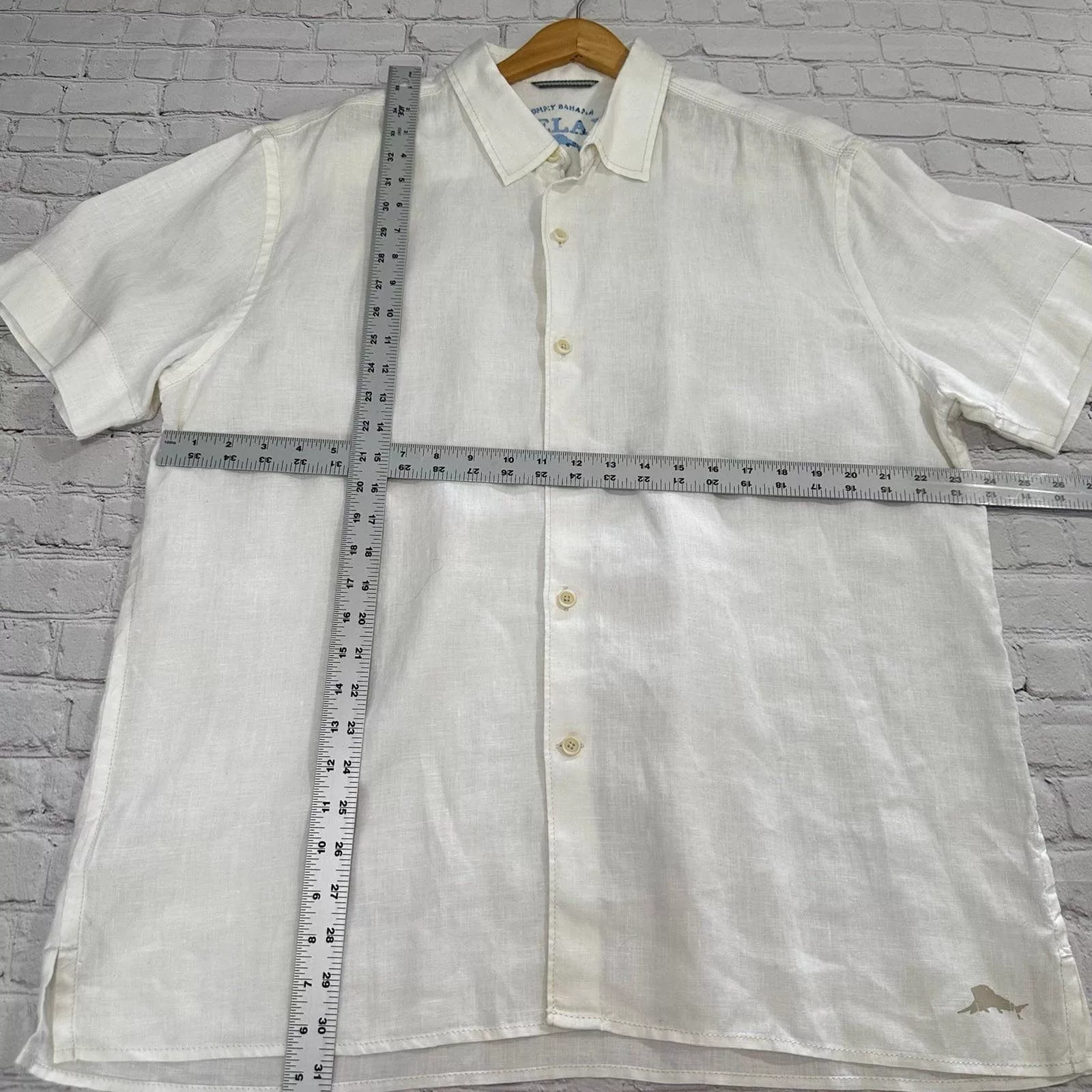 Tommy Bahama Shirts Button Ups Tommy Bahama relax button-down short Short Sleeve 100% linen Beige
