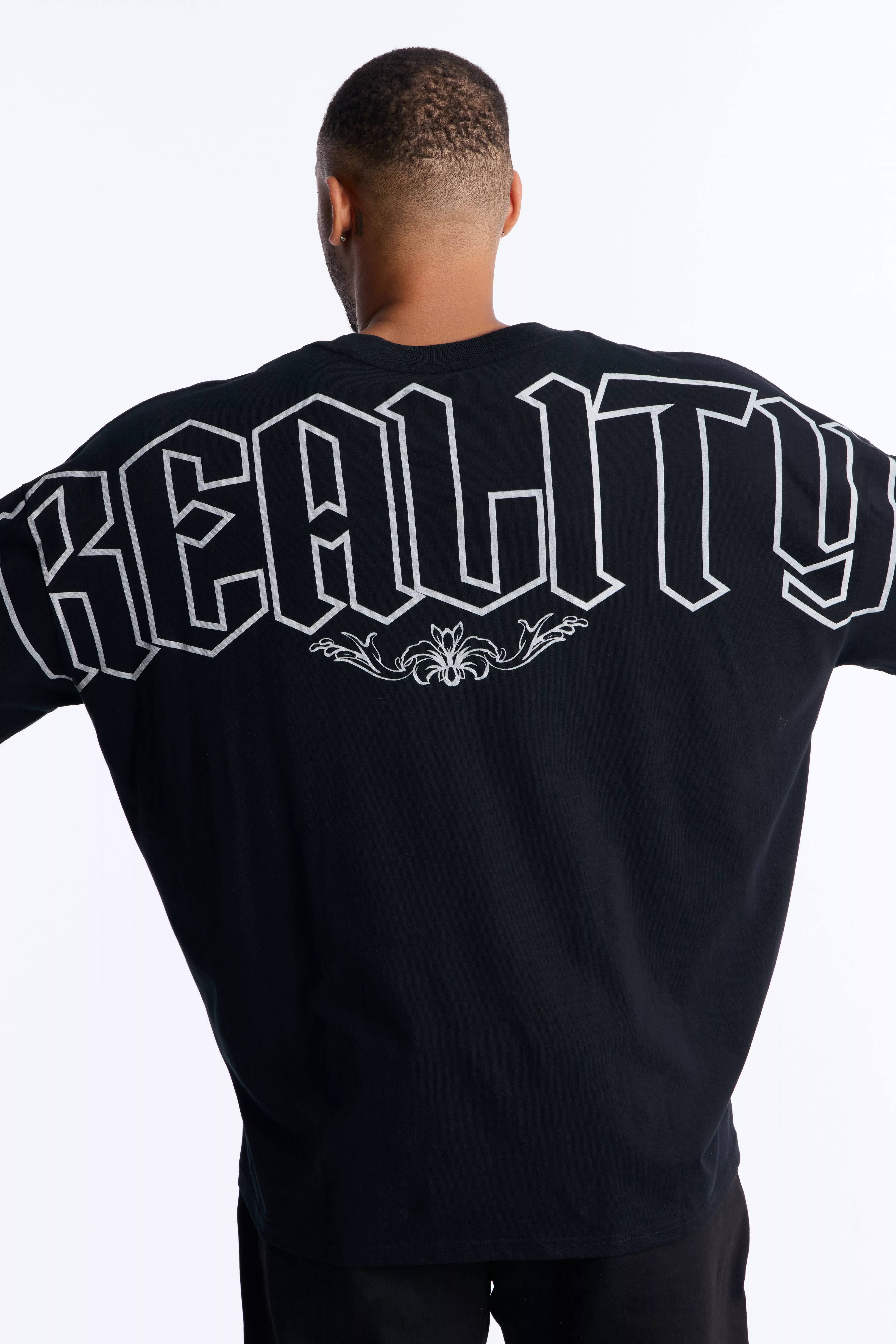 Reality Star Oversized Short Sleeve Tee - Black