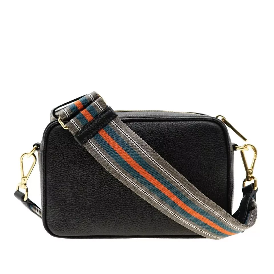 Prada Bags Luggage Prada o1srvl11e0624 Size: OS / Camera Bag in Black