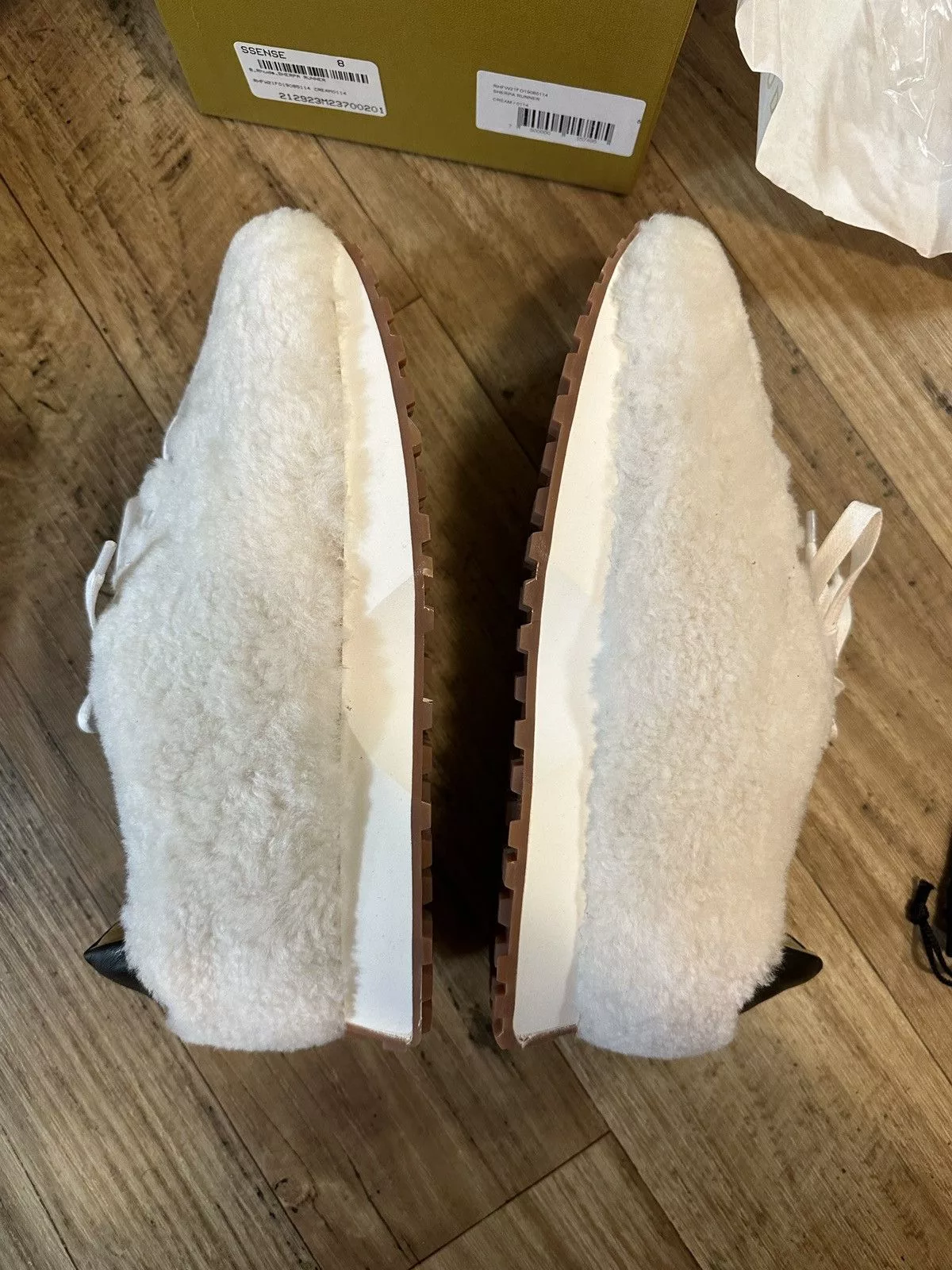 Rhude Low Top Sneakers RHUDE CREAM SHERPA RUNNER White