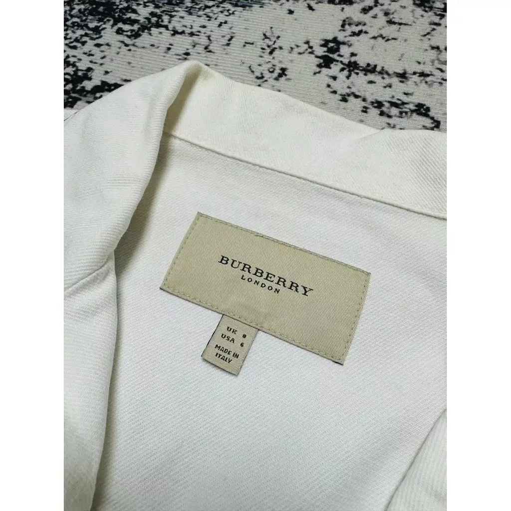 Burberry Coats Burberry Suit Jacket with pattern Size: UK 8 White