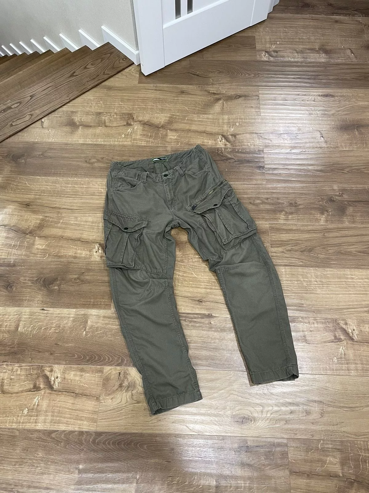 Vintage Casual Pants Vintage Olive Military Cargo Pockets Bondage Pants Size 34 Green