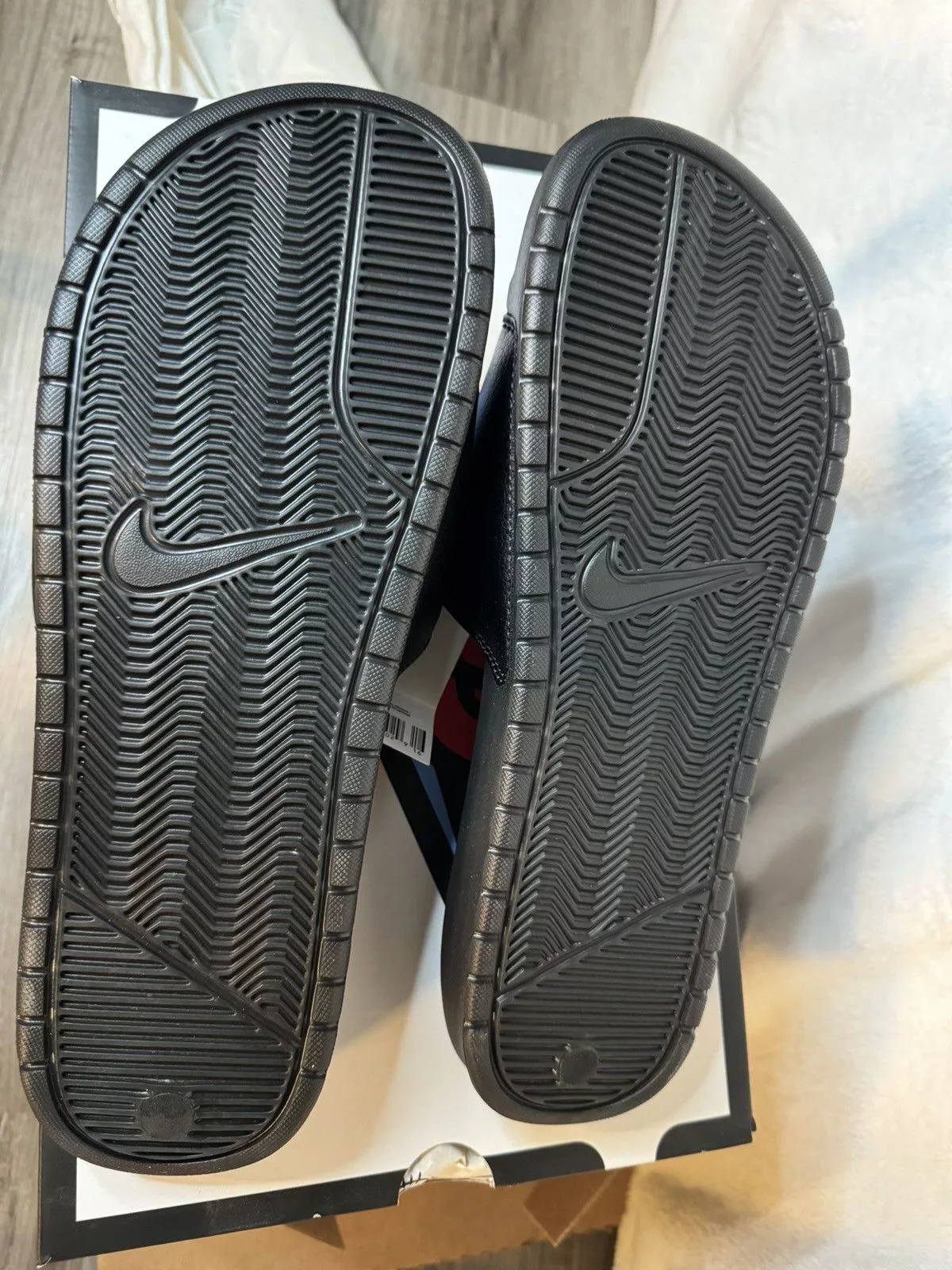 Nike Slip Ons Nike Benassi Slide Black