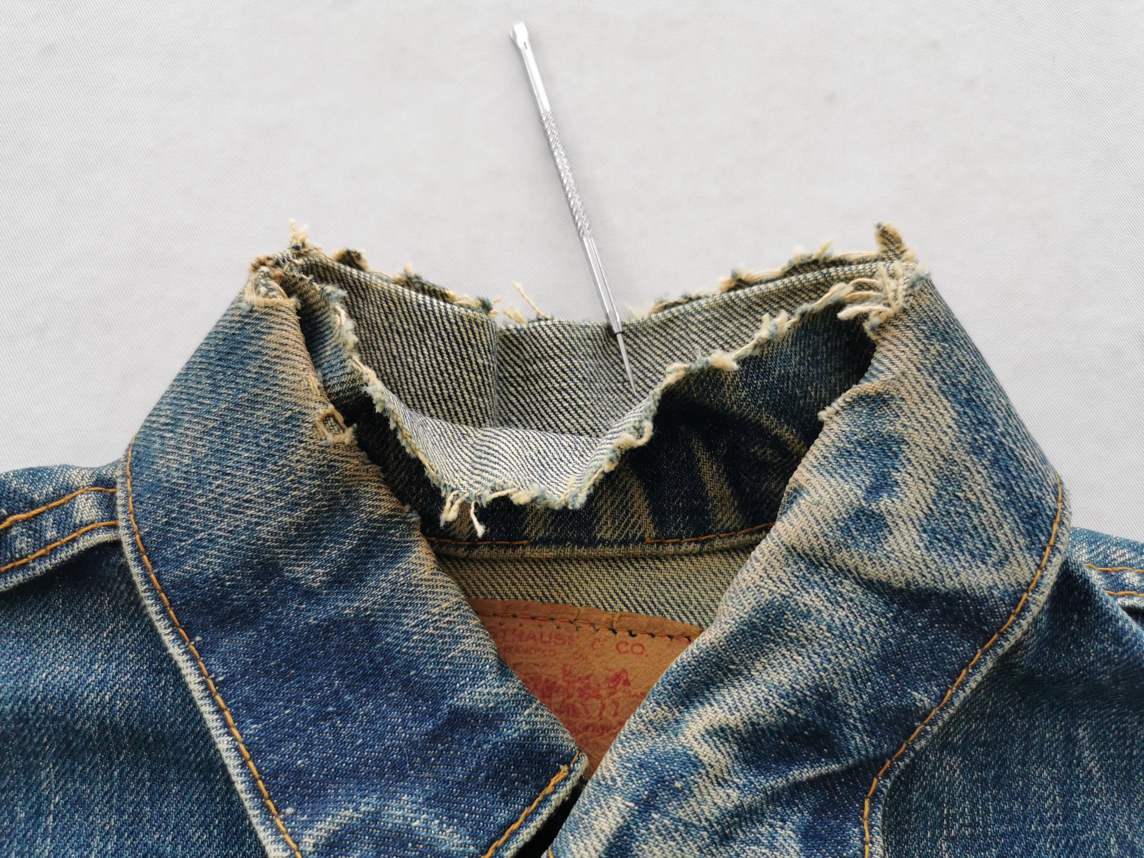 Levi's Denim Jackets Levi's Distressed Vtg 80's Levis Trucker Denim Jacket Made In USA Blue