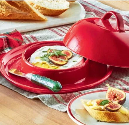 Red Stinson Brie Baker