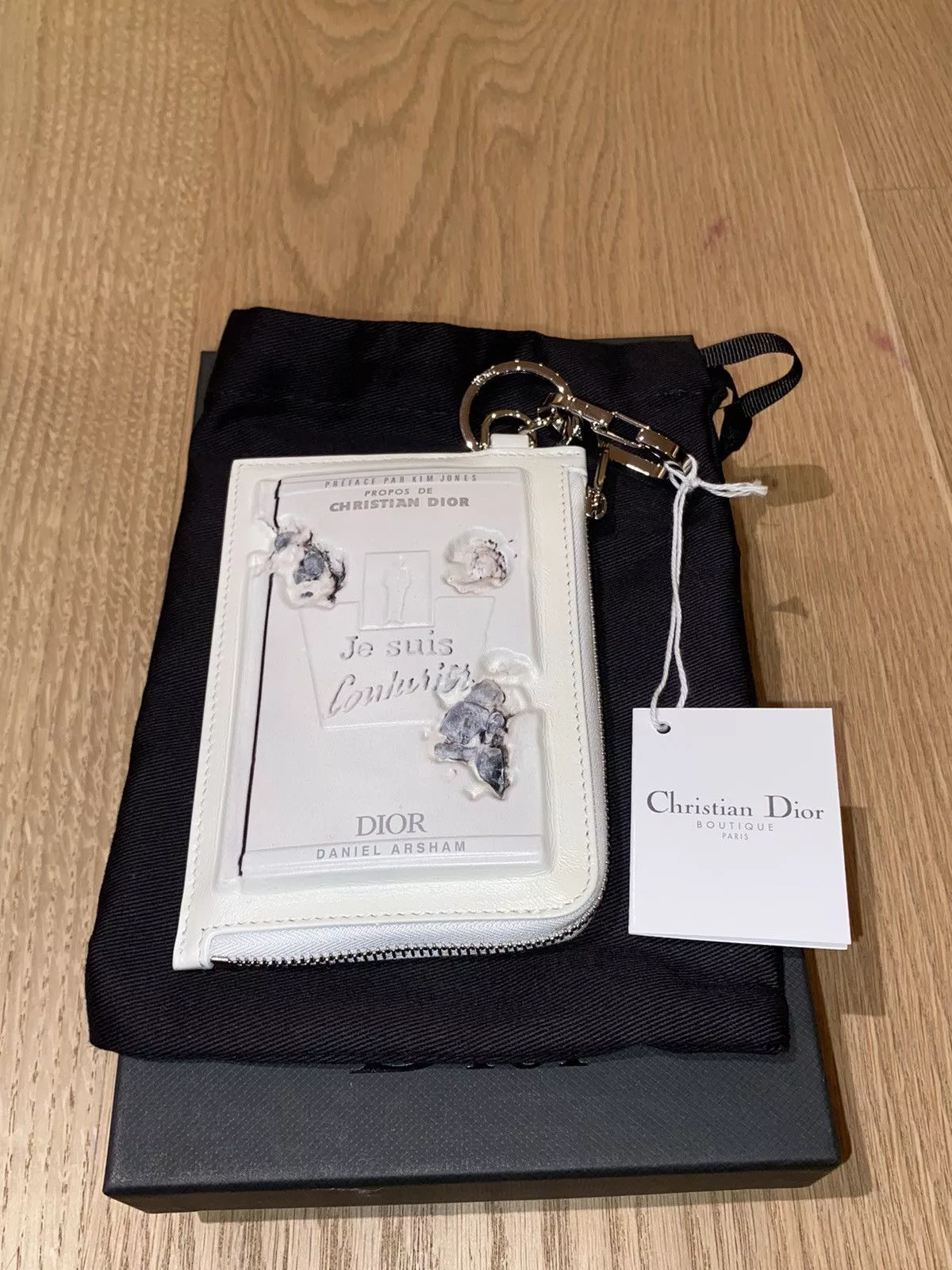 Daniel Arsham Wallets Daniel Arsham × Dior Dior x Daniel Arsham Leather Zipped Compact Wallet White