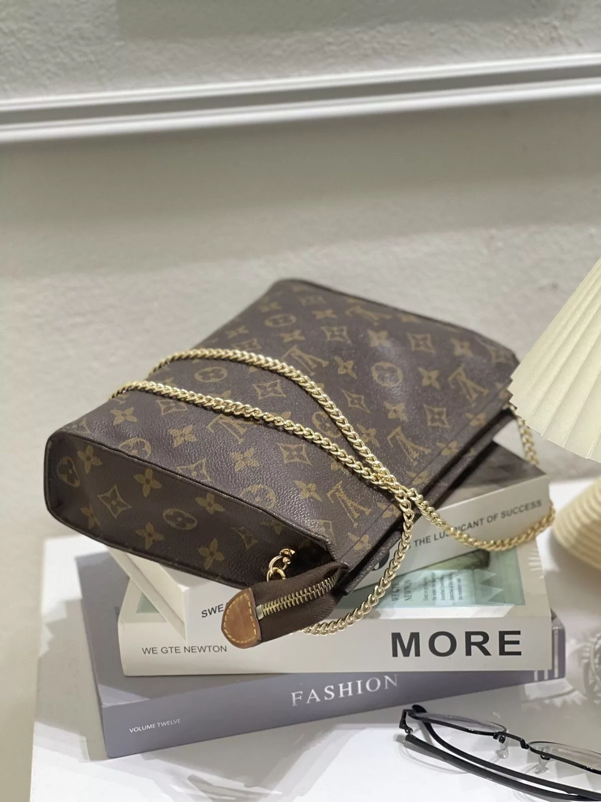 Louis Vuitton Clutches Authentic LOUIS VUITTON Mono Porce Toilette Bag Brown