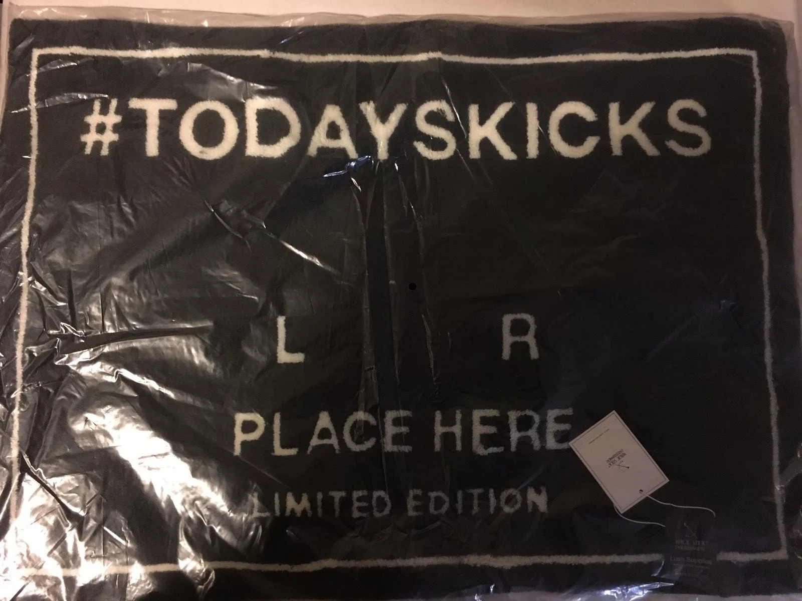 MAGIC STICK Miscellaneous MAGIC STICK TAG MAT “TODAYSKICKS” Black