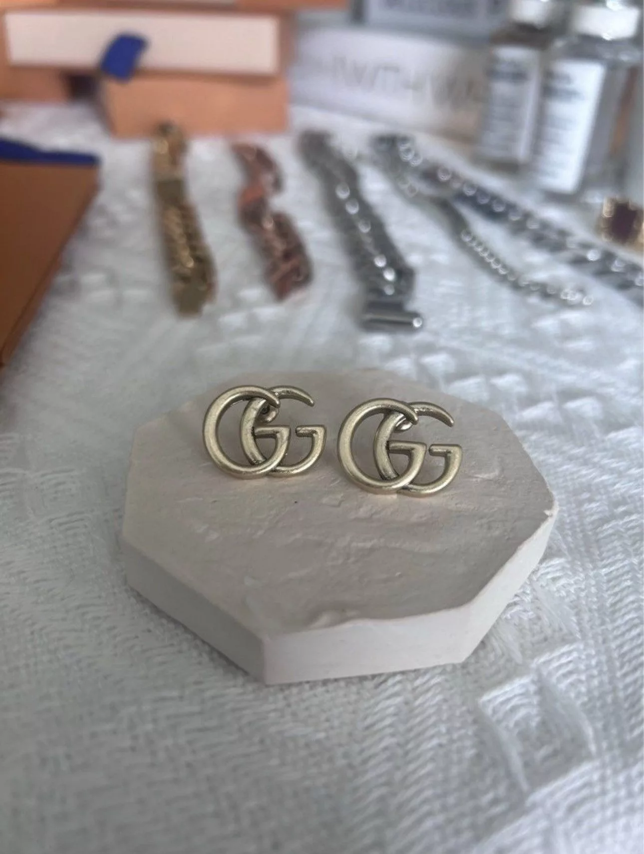 Gucci Earrings Authentic Gucci double GG earrings Gold