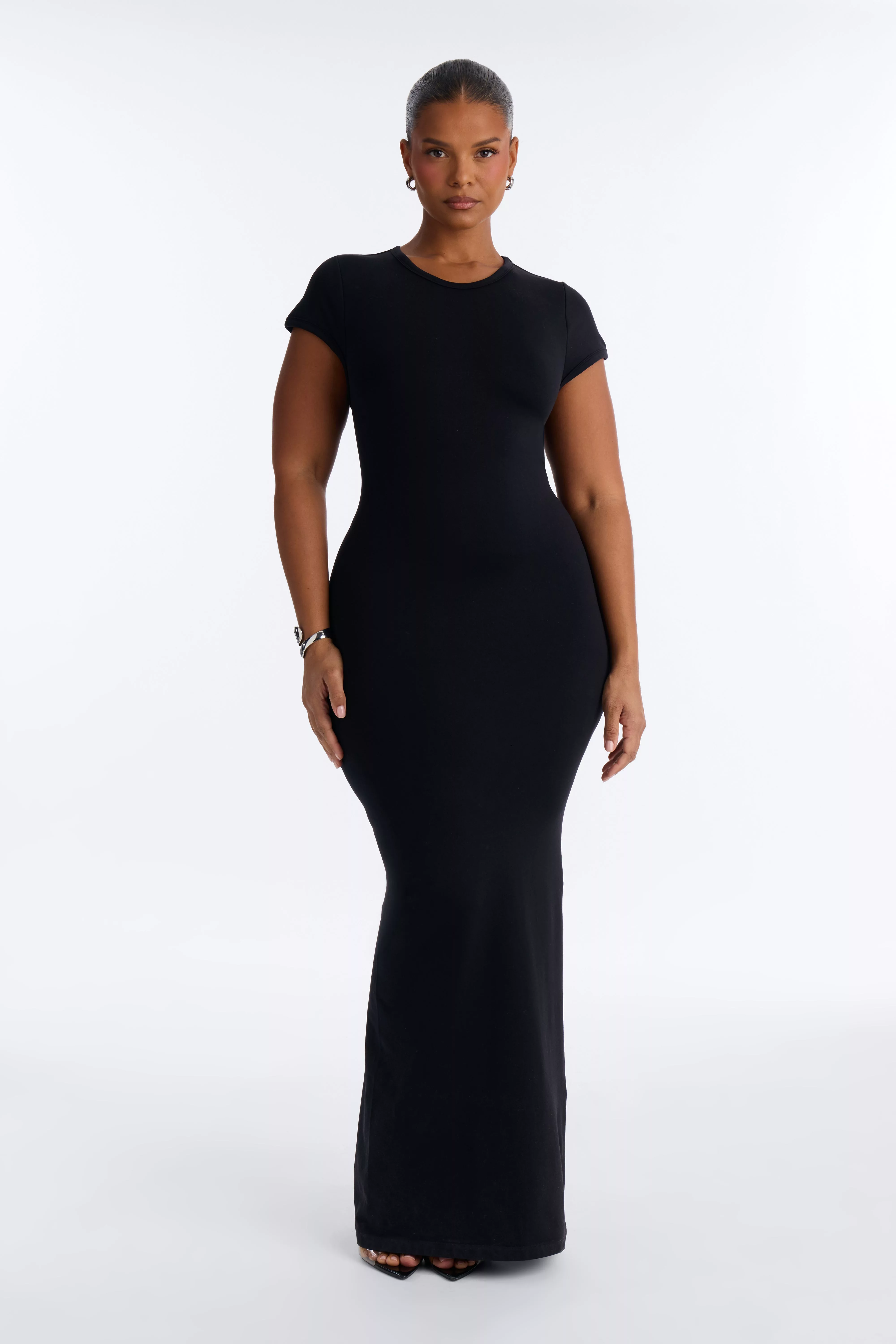 Seamless Smooth Double Lined Cap Sleeve Maxi Dress - Black