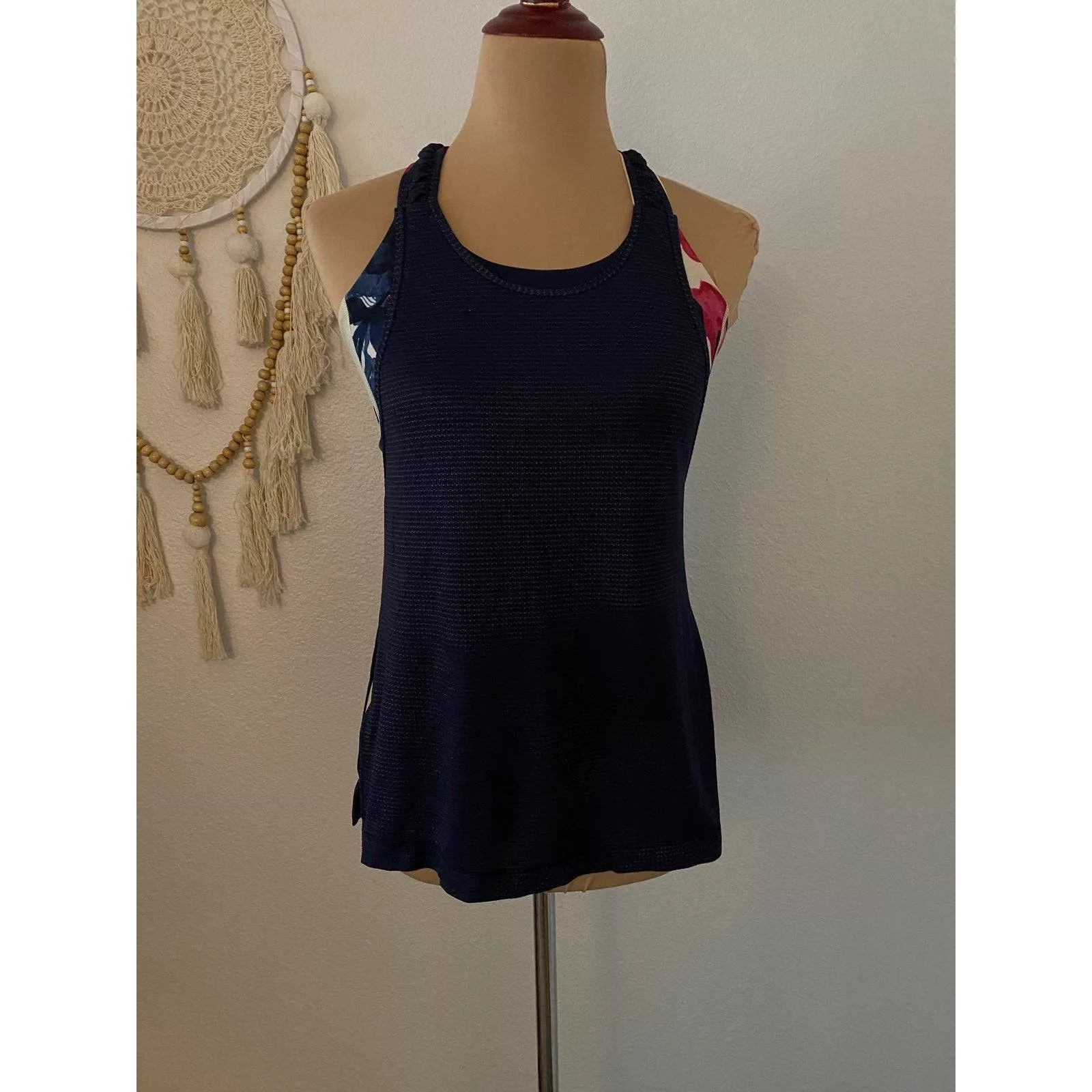 Lululemon Tank Tops lululemon tank top size 4 Blue