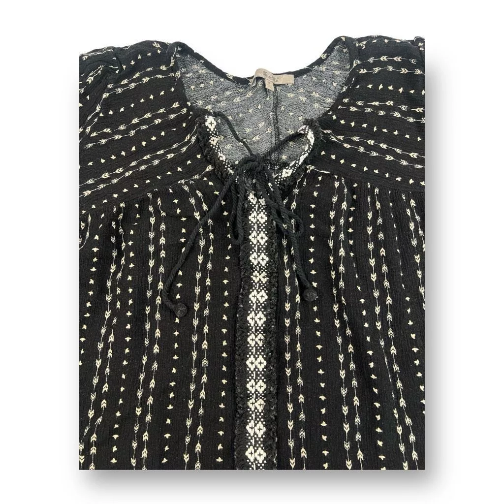 Other Blouses Other Miss Me Blouse Top Size Medium Black
