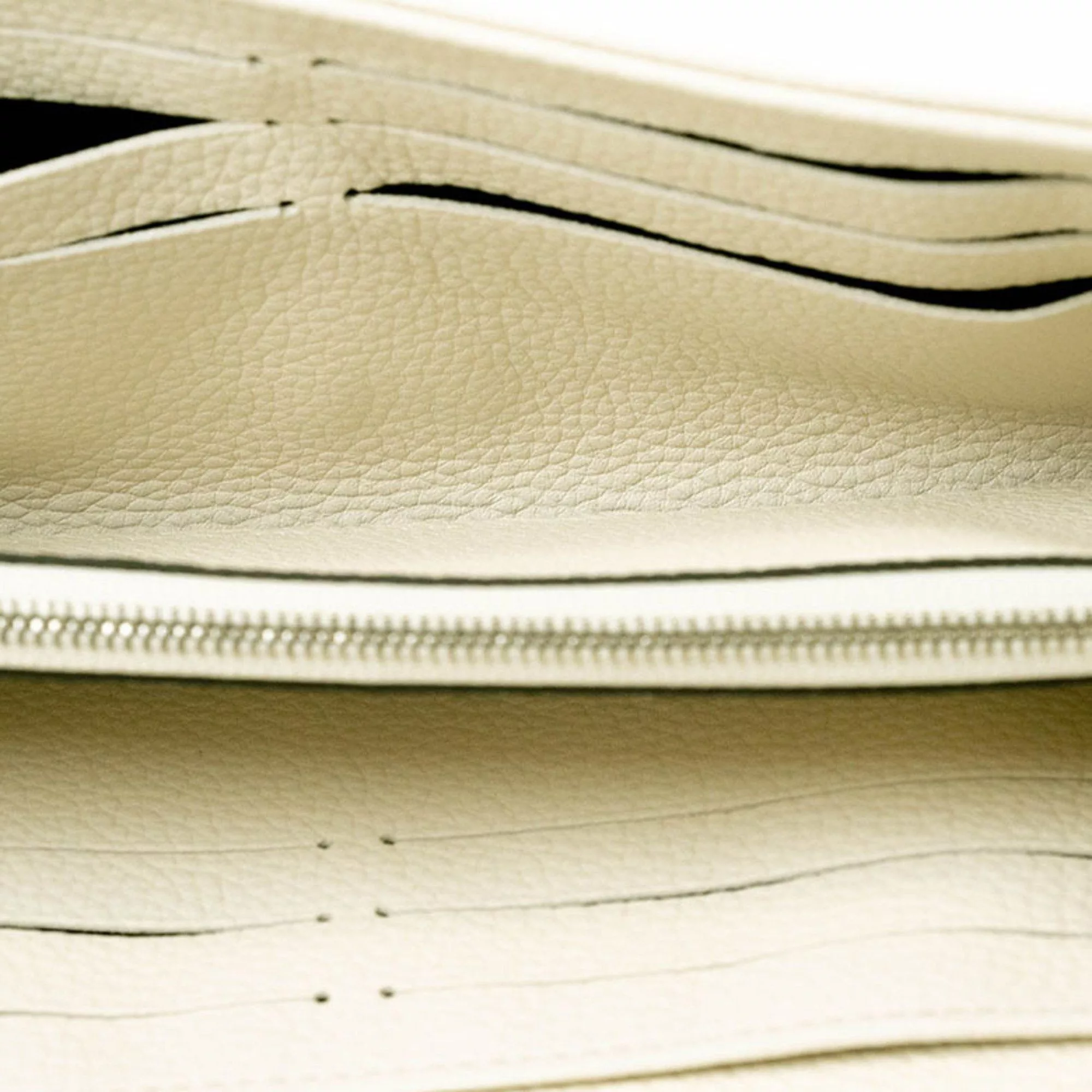Louis Vuitton Wallets Louis Vuitton Portefeuille Iris Bi-fold Long Wallet Ivory Cream M60177 Women's LOUIS VUITTON Beige