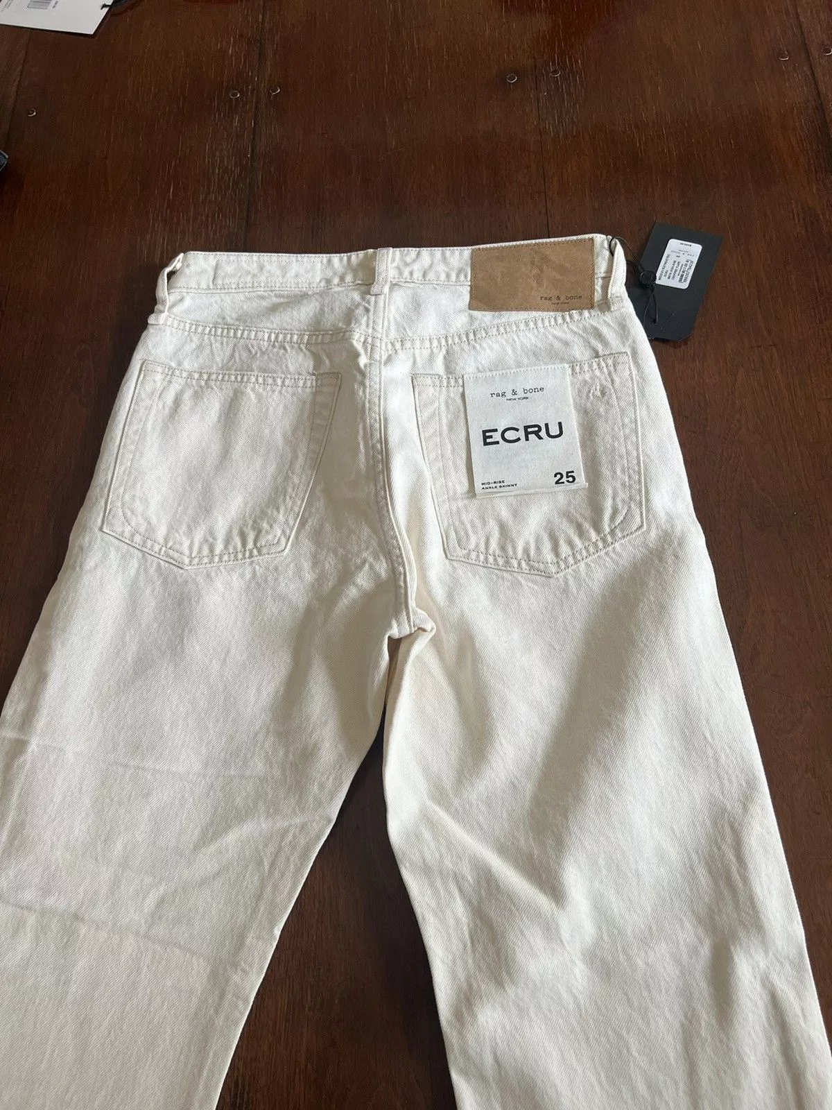 Rag & Bone Jeans Rag & Bone - Maya High Rise Cropped Flare - 25 White