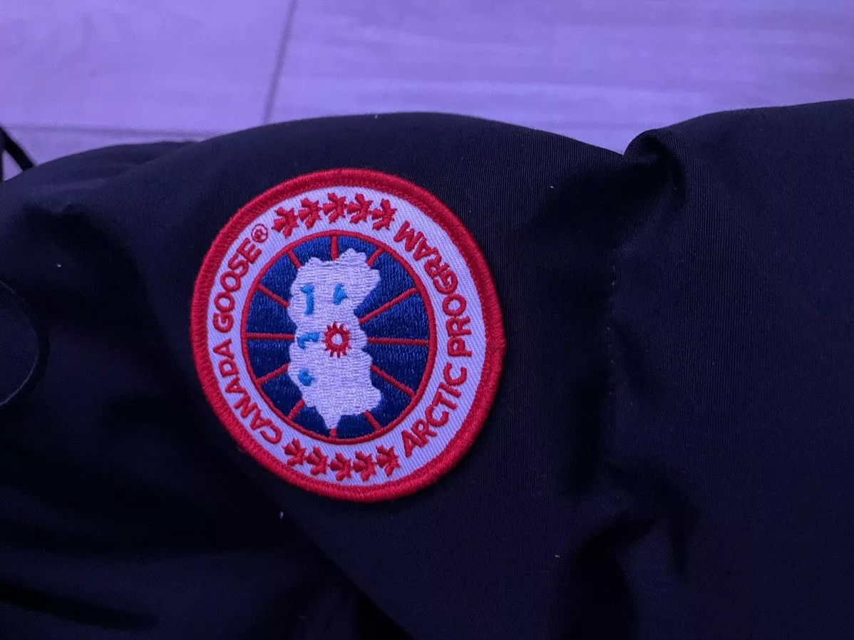 Designer Parkas Designer canada goose jacket Black