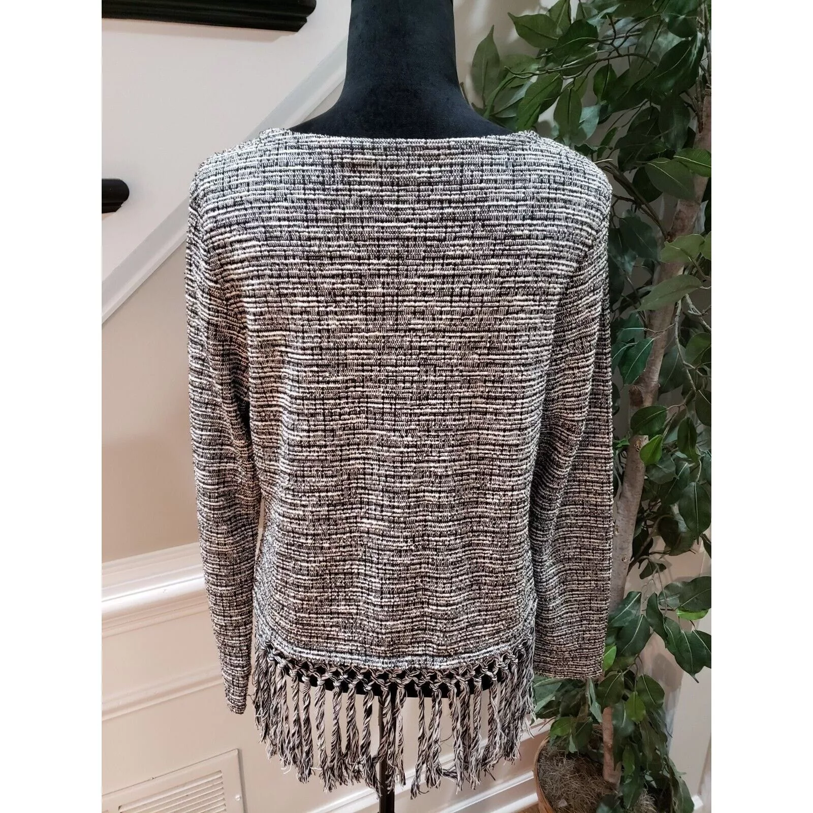 Other Blouses Other Cato Polyester Round Neck Long Sleeve Top Blouse Medium Multi