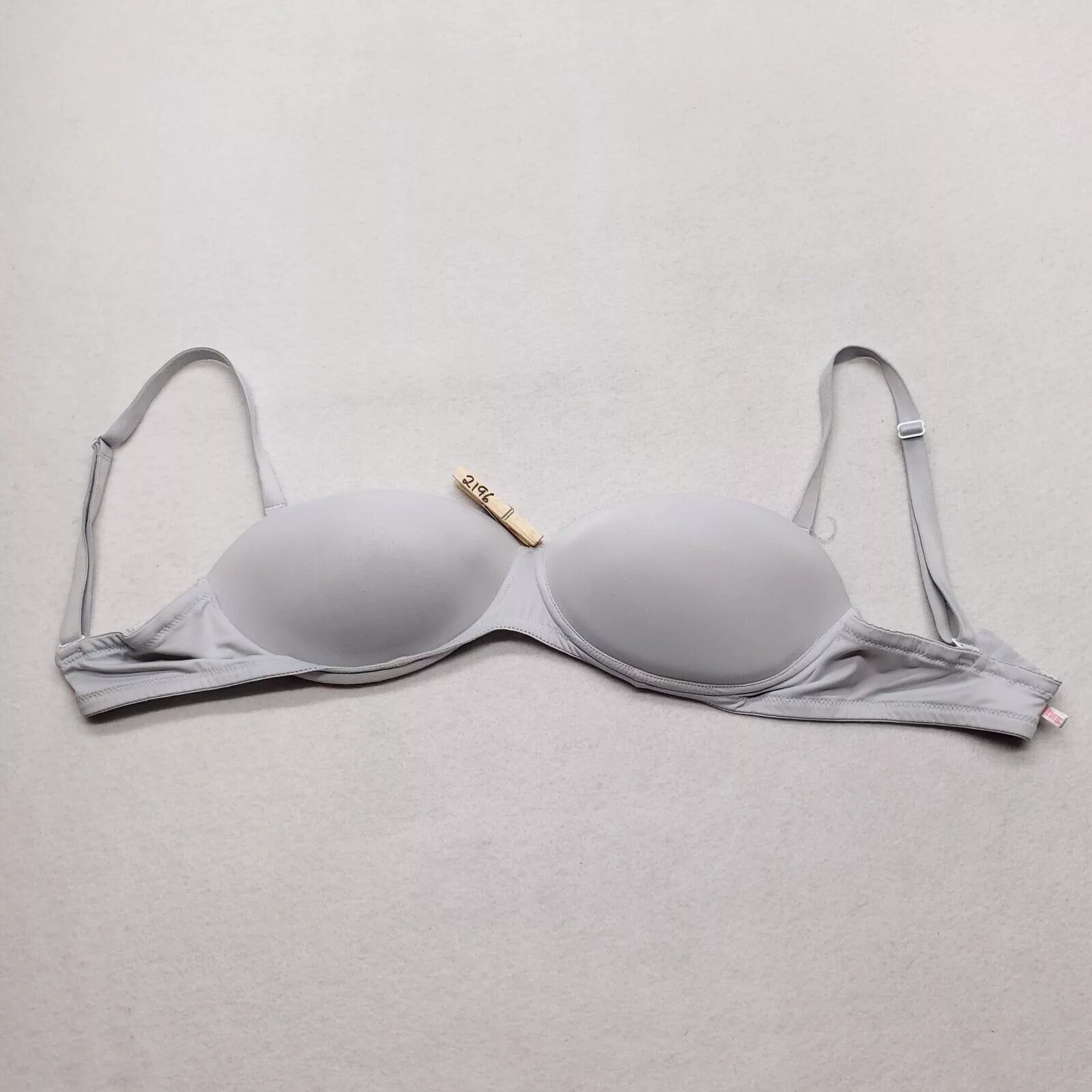 Victoria's Secret Socks Intimates Victoria's Secret Pink Shoulder Strap Bra Size 36D Blue Pink