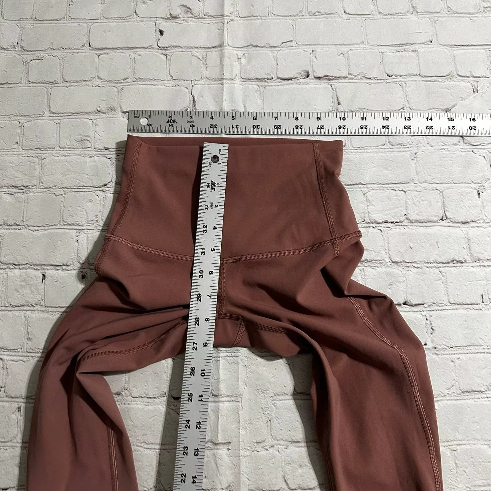 lululemon leggings size 0 Brown