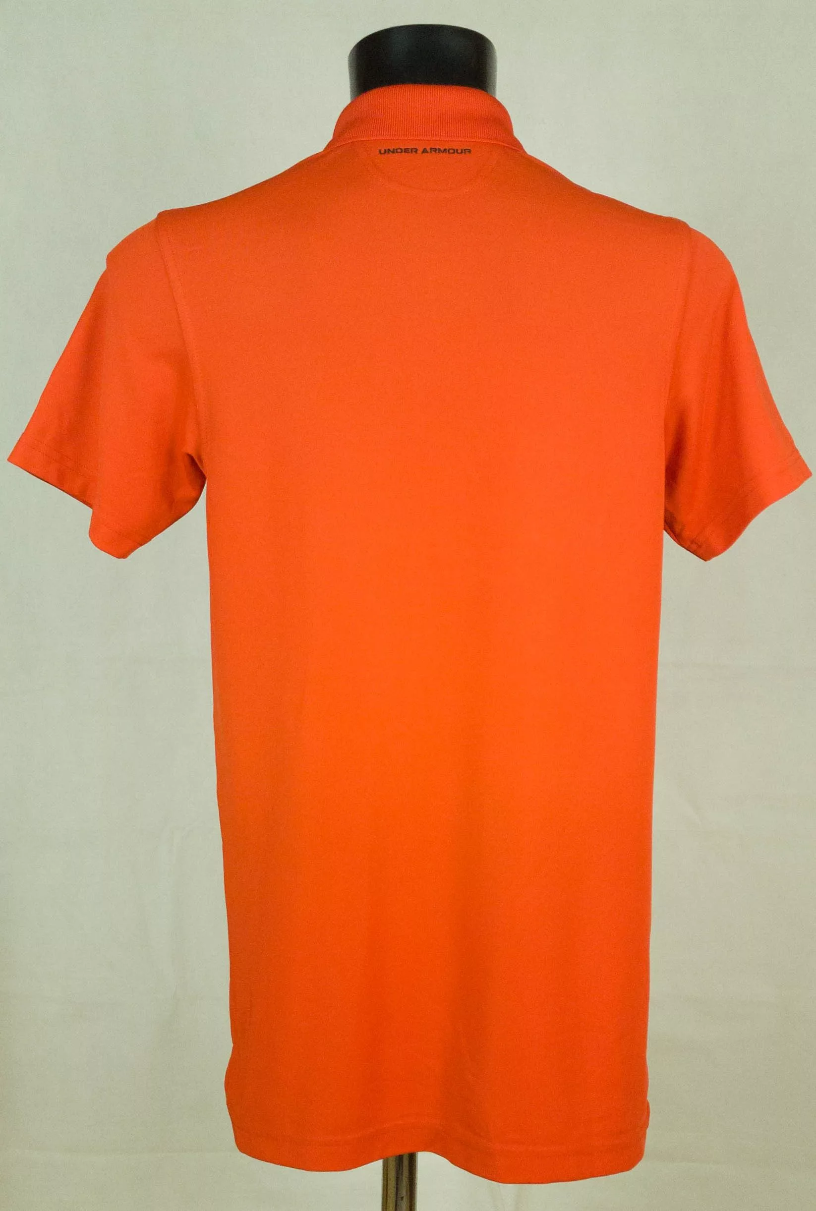 Under Armour Jerseys UNDER ARMOUR ACTIVEWEAR TOP SIZE S-M GC Orange