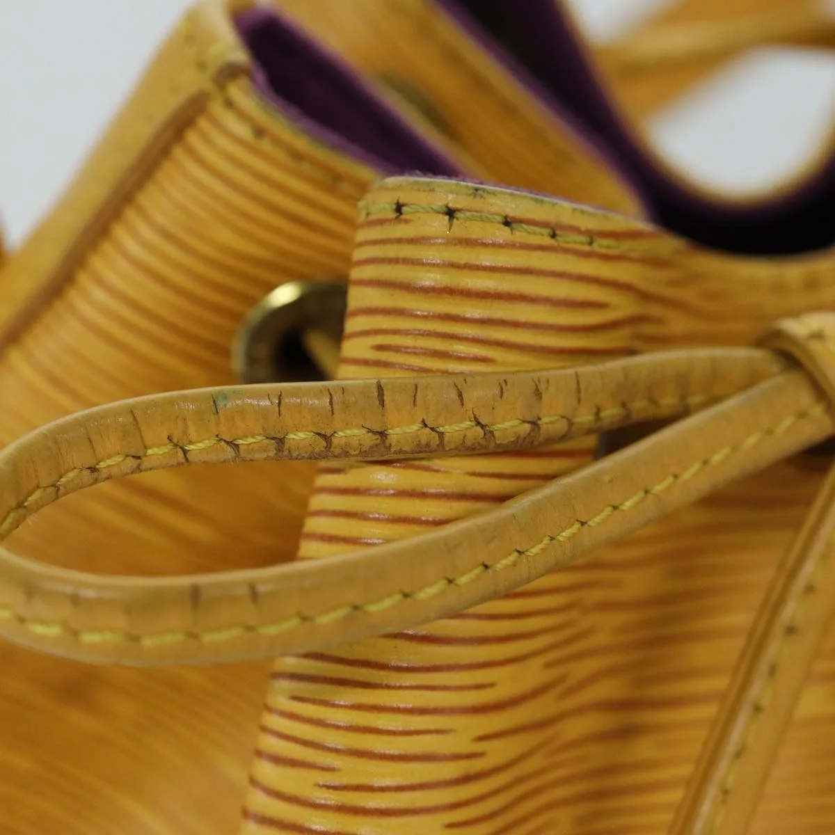 Louis Vuitton Shoulder Bags Louis Vuitton Noé shoulder Yellow