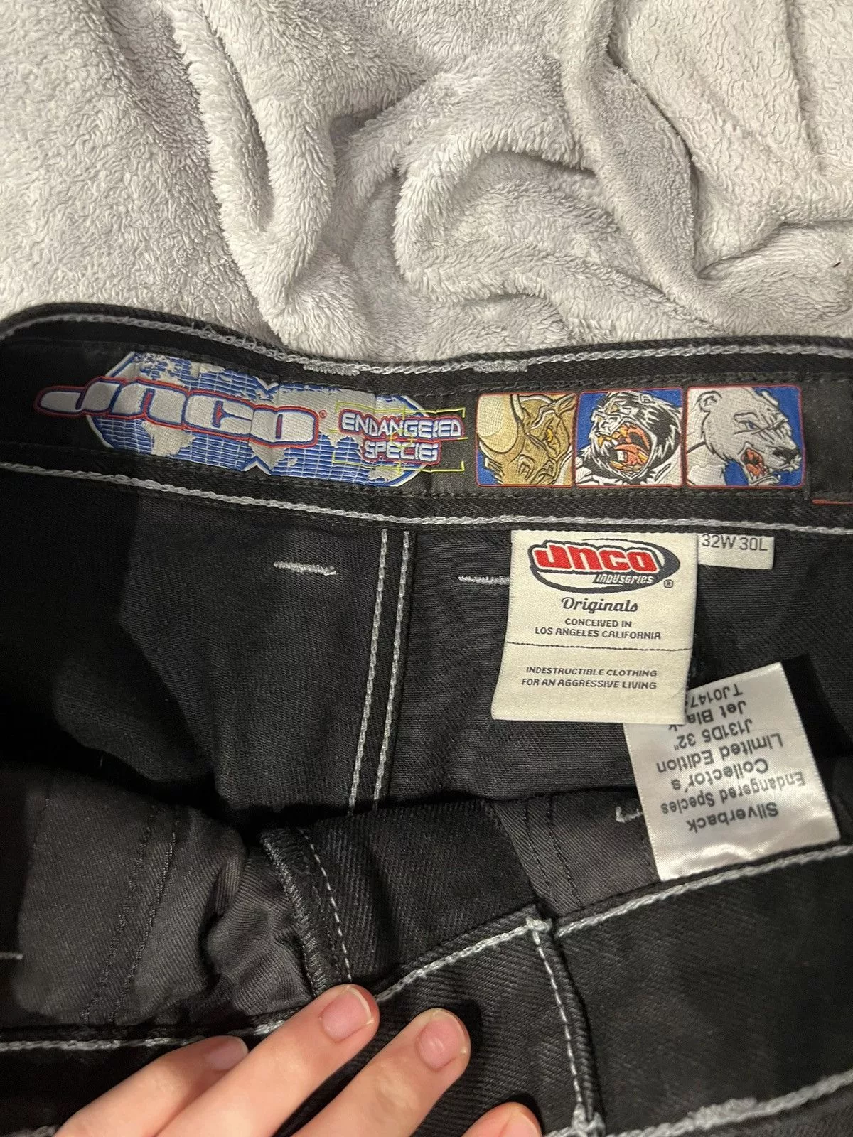 JNCO Denim jnco endangered species new Black
