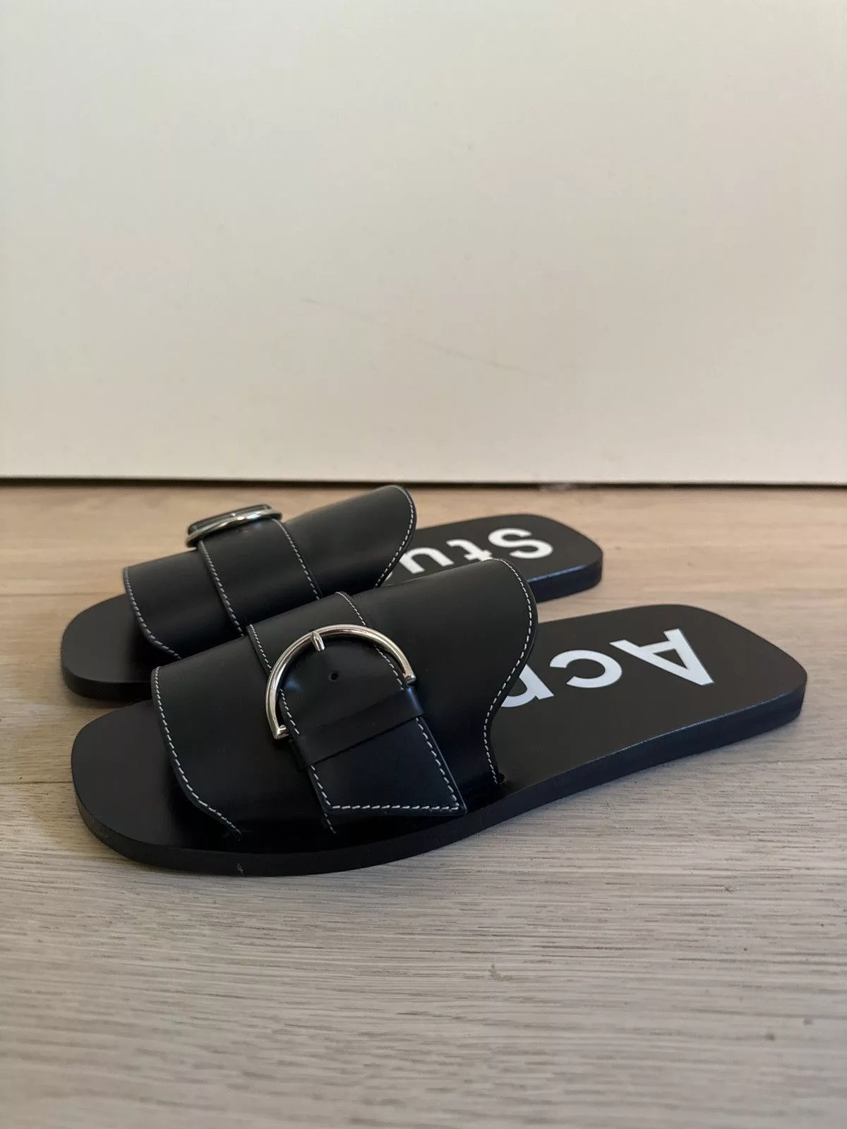 Acne Studios Flats Acne Studios Sandals Black