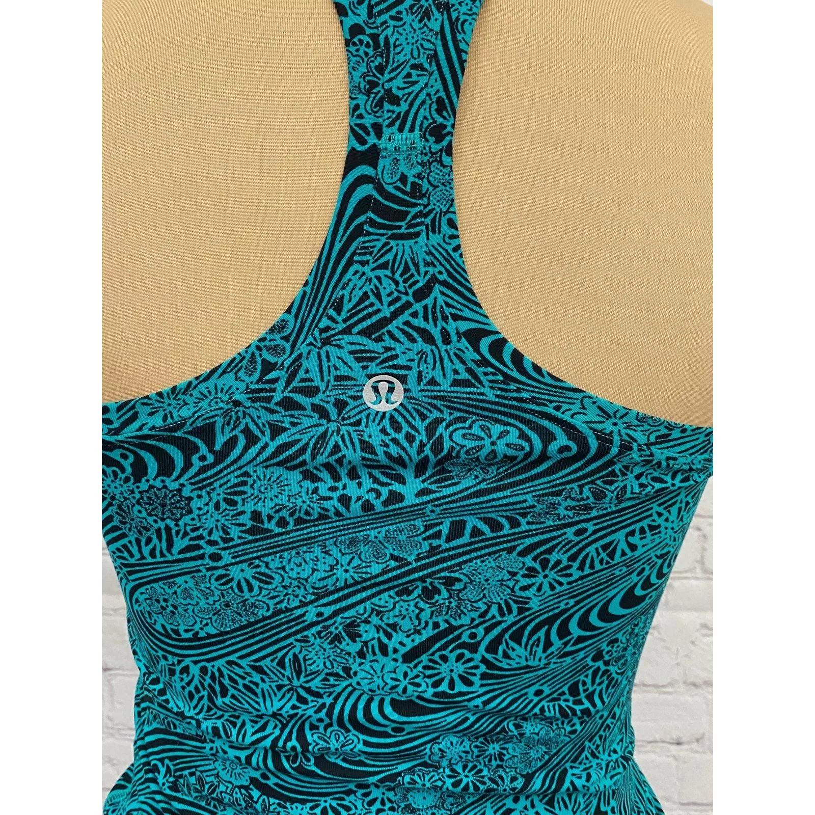 Lululemon Tank Tops Lululemon tank top Green