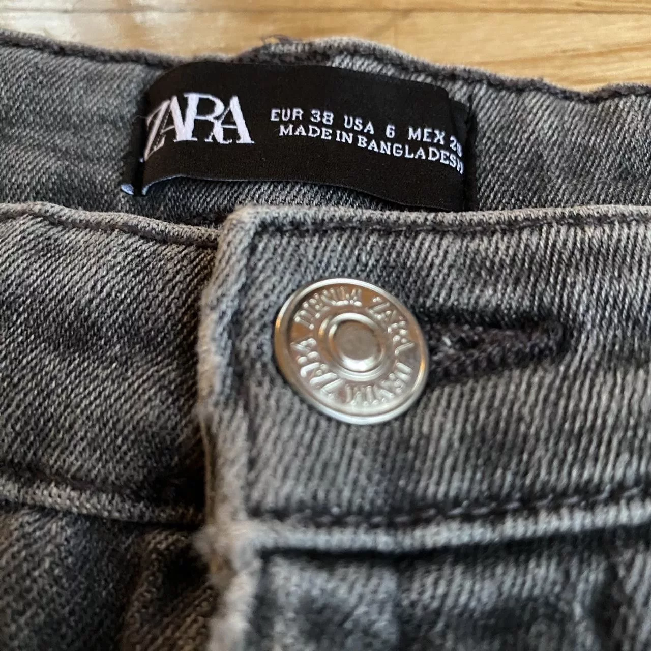 Zara Jeans Gray