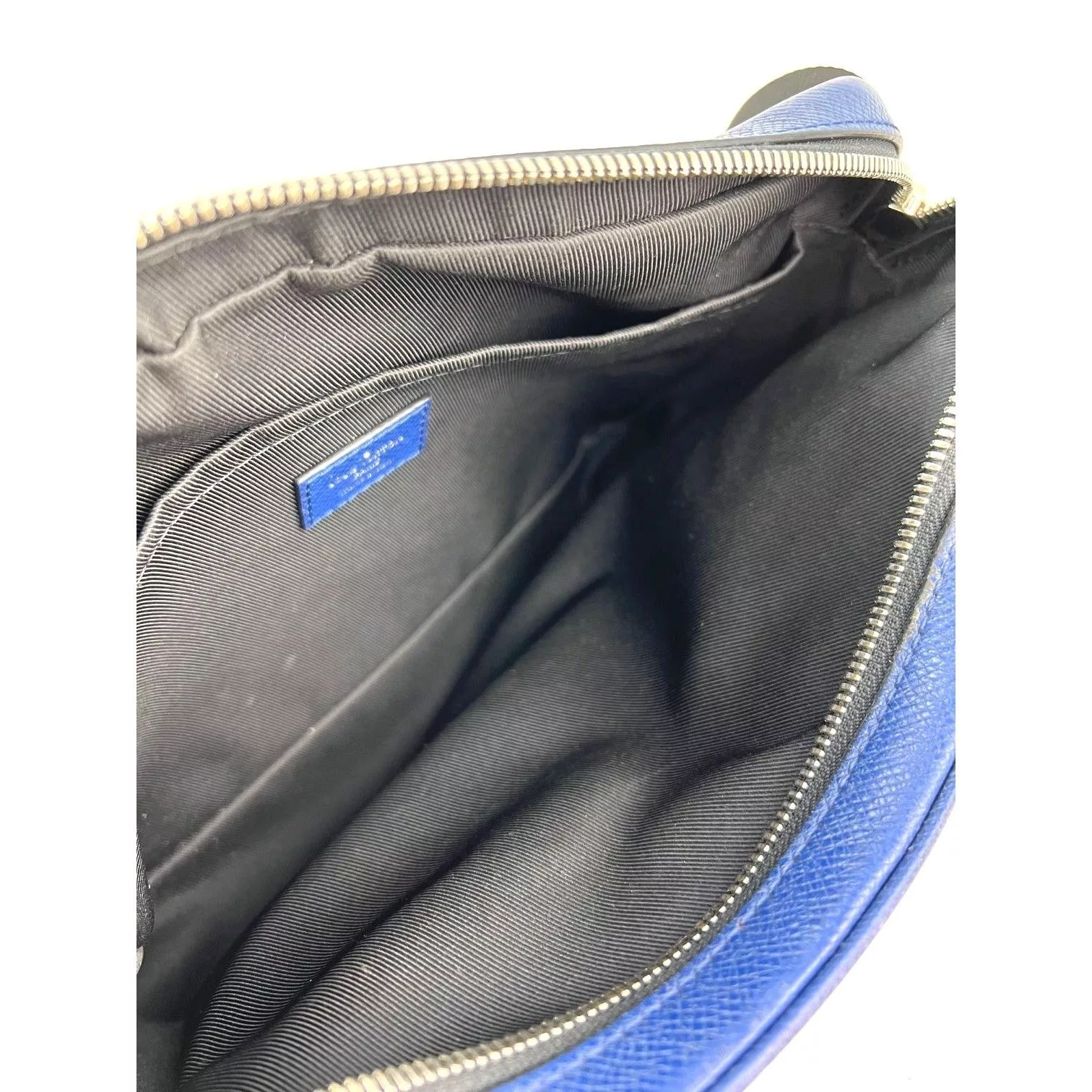 Louis Vuitton Messengers Satchels LOUIS VUITTON Taigarama Outdoor Blue Messenger Bag