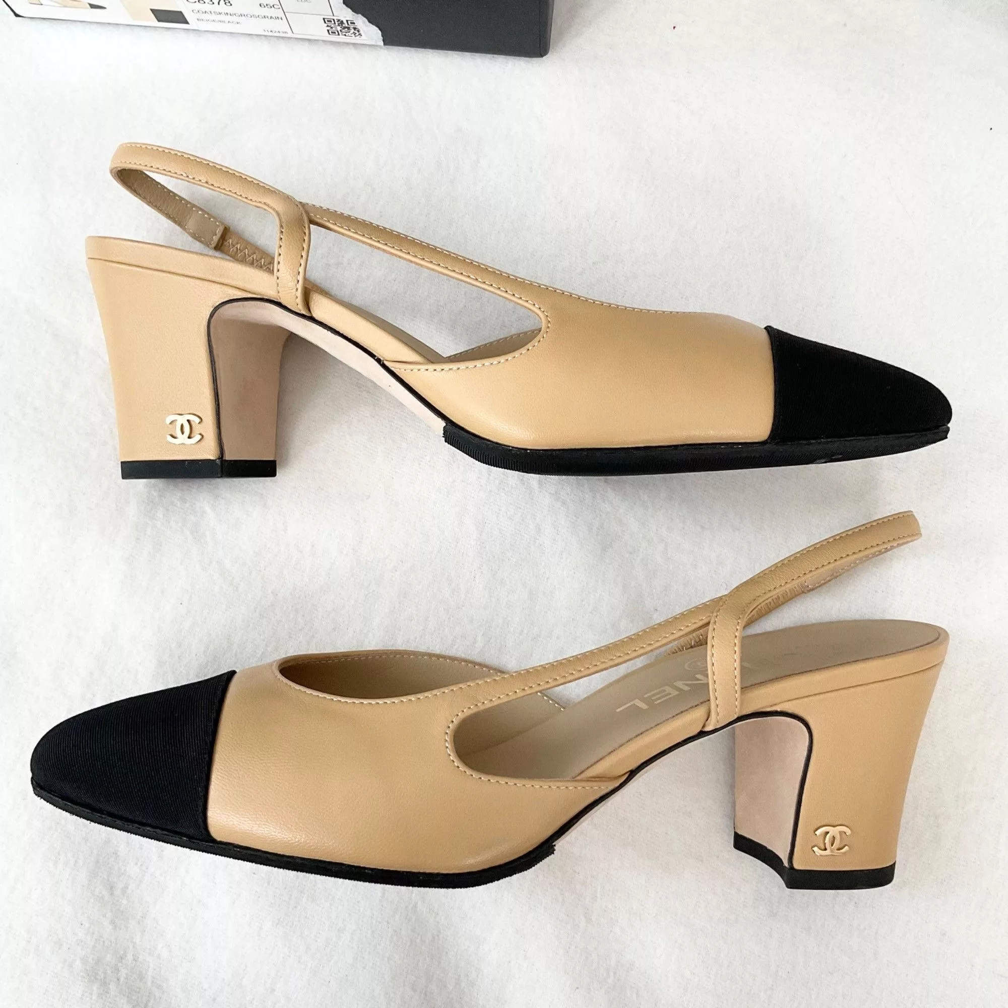 Chanel Heels CHANEL Interlocking TWO tone beige Leather Slingback Pumps h Multi