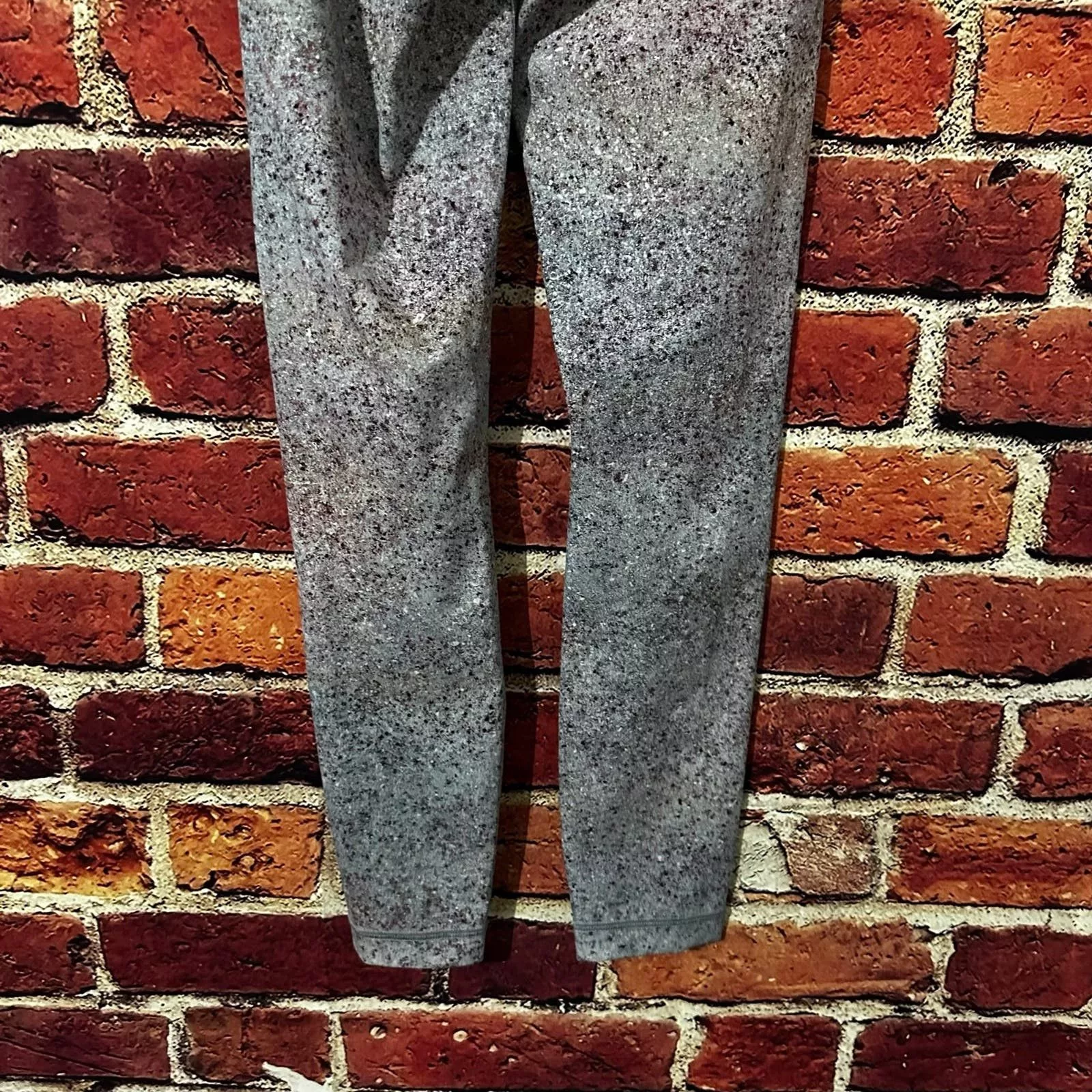 lululemon leggings size 2 Gray