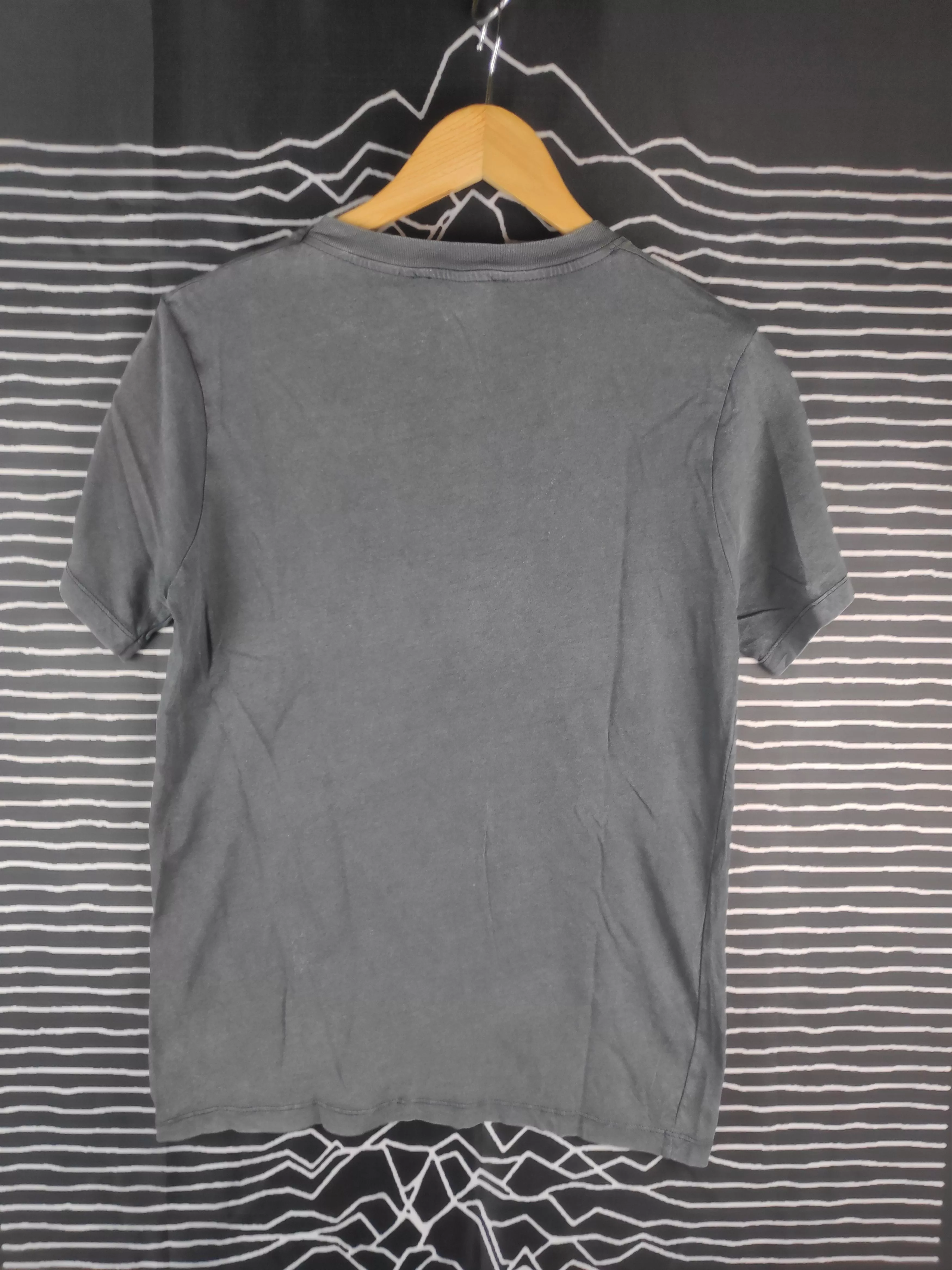 Pull & Bear Short Sleeve T Shirts Pull & Bear La Casa De Papel Netflix Series Bella Ciao Tee Gray Vintage